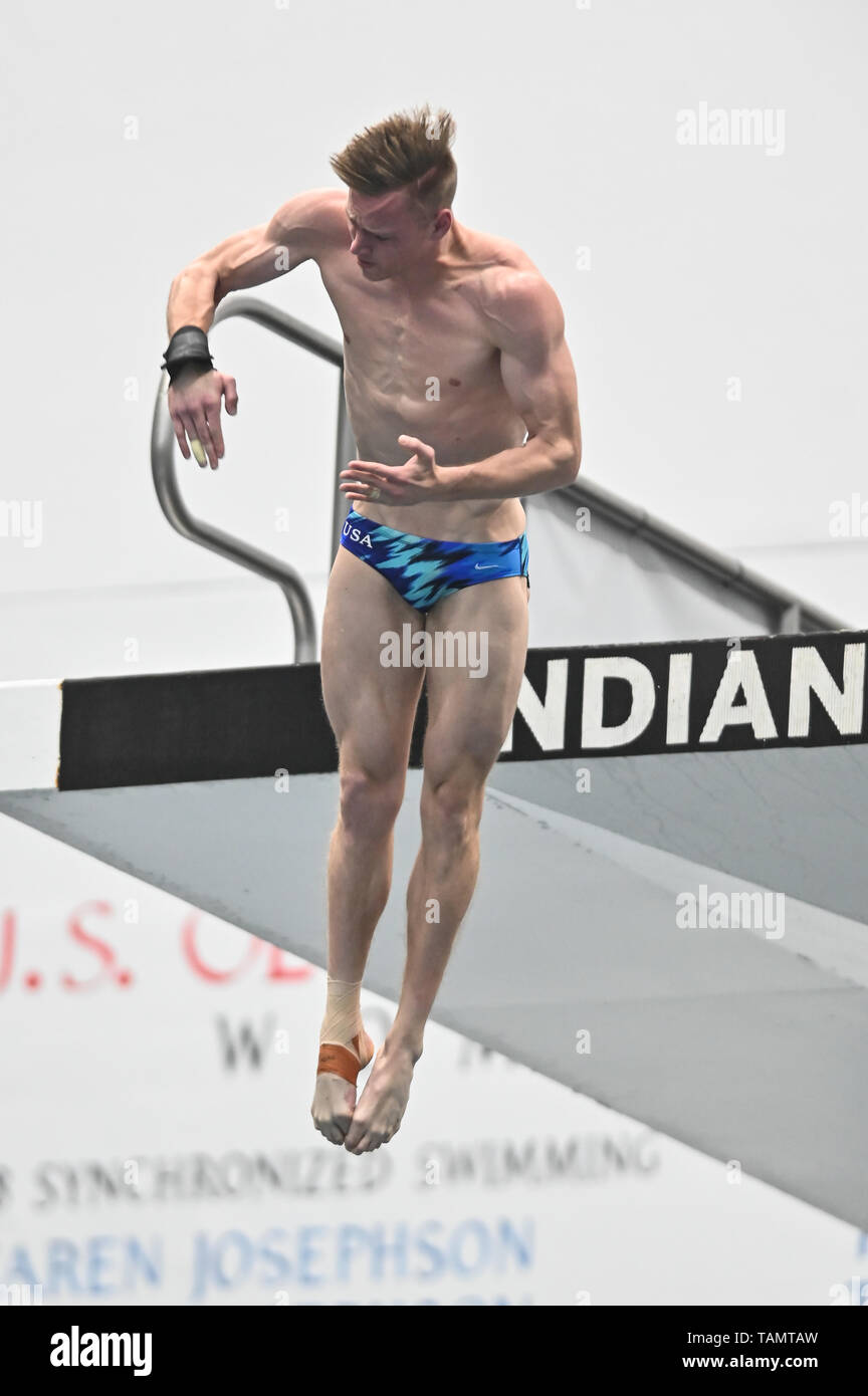 Indianapolis, Indiana, USA. 26 Mai, 2019. STEELE Johnson von der Purdue Tauchen Wendungen in seinem Tauchgang an der Universität von Indiana Schwimmhalle in Indianapolis, Indiana. Credit: Amy Sanderson/ZUMA Draht/Alamy leben Nachrichten Stockfoto