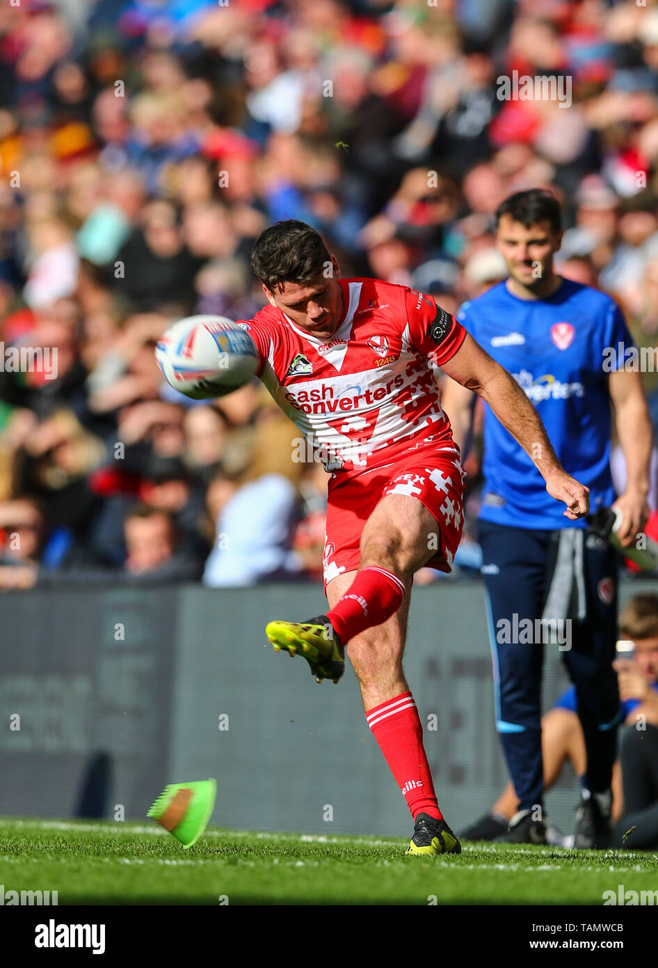 Anfield, Liverpool, Großbritannien. 26 Mai, 2019. Rugby League Dacia magische Wochenende; Lachlan Coote von St Helens vermisst ein Conversion kick Credit: Aktion plus Sport/Alamy leben Nachrichten Stockfoto