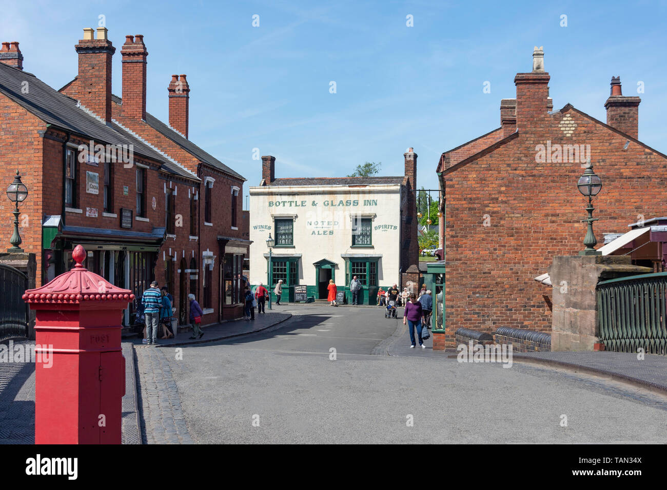 Canal Street Bridge, Canal Street, Black Country Living Museum, Dudley, West Midlands, England, Großbritannien Stockfoto