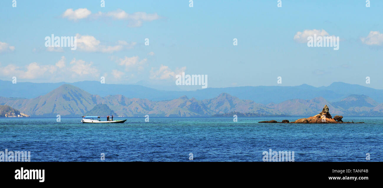 Ruhigen seenlandschaften Sebayur Besar Insel Flores, Indonesien. Stockfoto