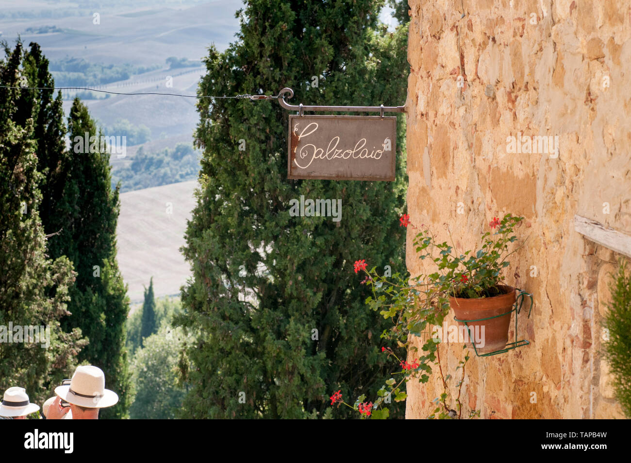 Schild Schuster in Italienischen fotografierte in den Straßen von Montepulciano Stockfoto