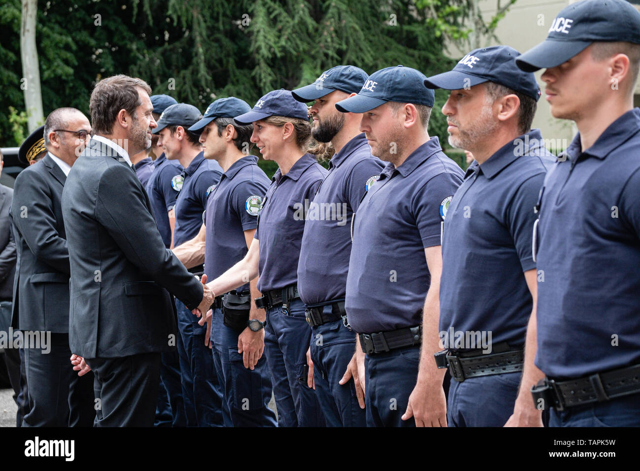 Christophe Castaner, Minister des Innern, auf einer Reise nach Lyon nach Victor Hugo Street Bombardierung, die Linke 13 Menschen verletzt worden. Während der da Stockfoto