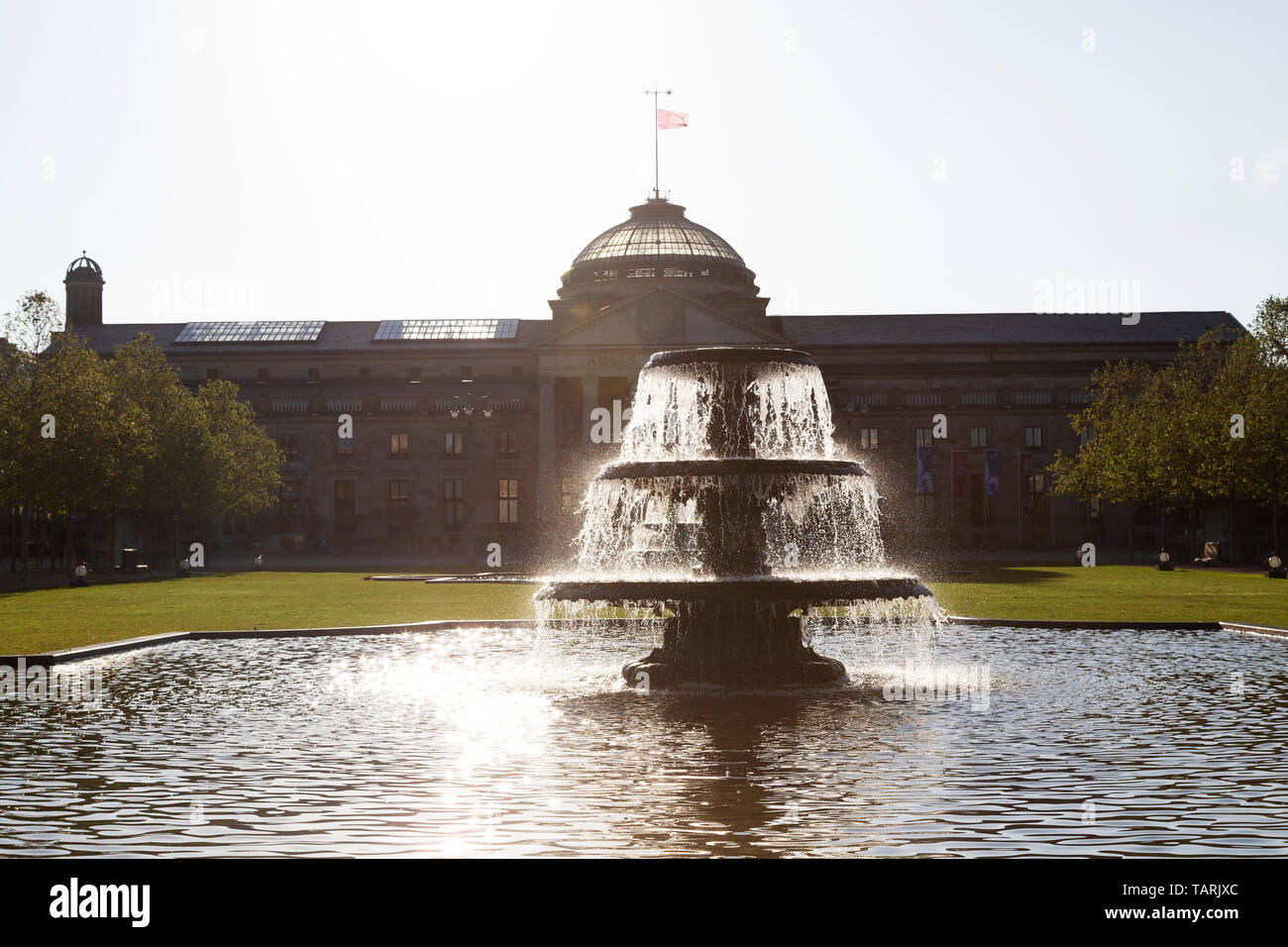 Fountain Wiesbaden Germany Stockfotos und bilder Kaufen Alamy