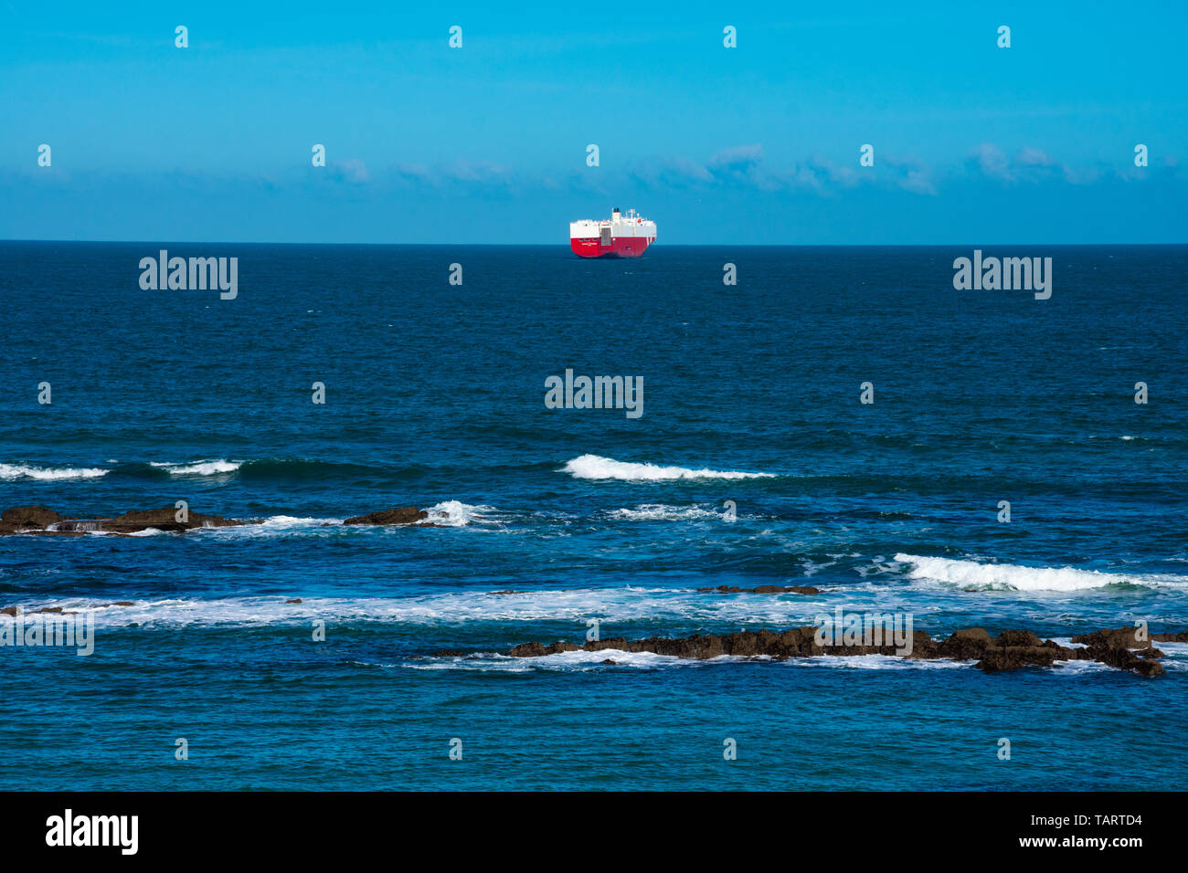 Santander, Spanien. Februar 12, 2019. Blick auf das Kantabrische Meer (Mar Cantabrico) Stockfoto