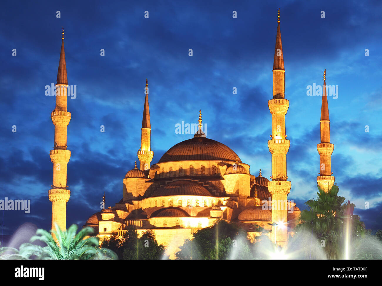 Blaue Moschee bei Nacht in Istanbul - Türkei Stockfoto