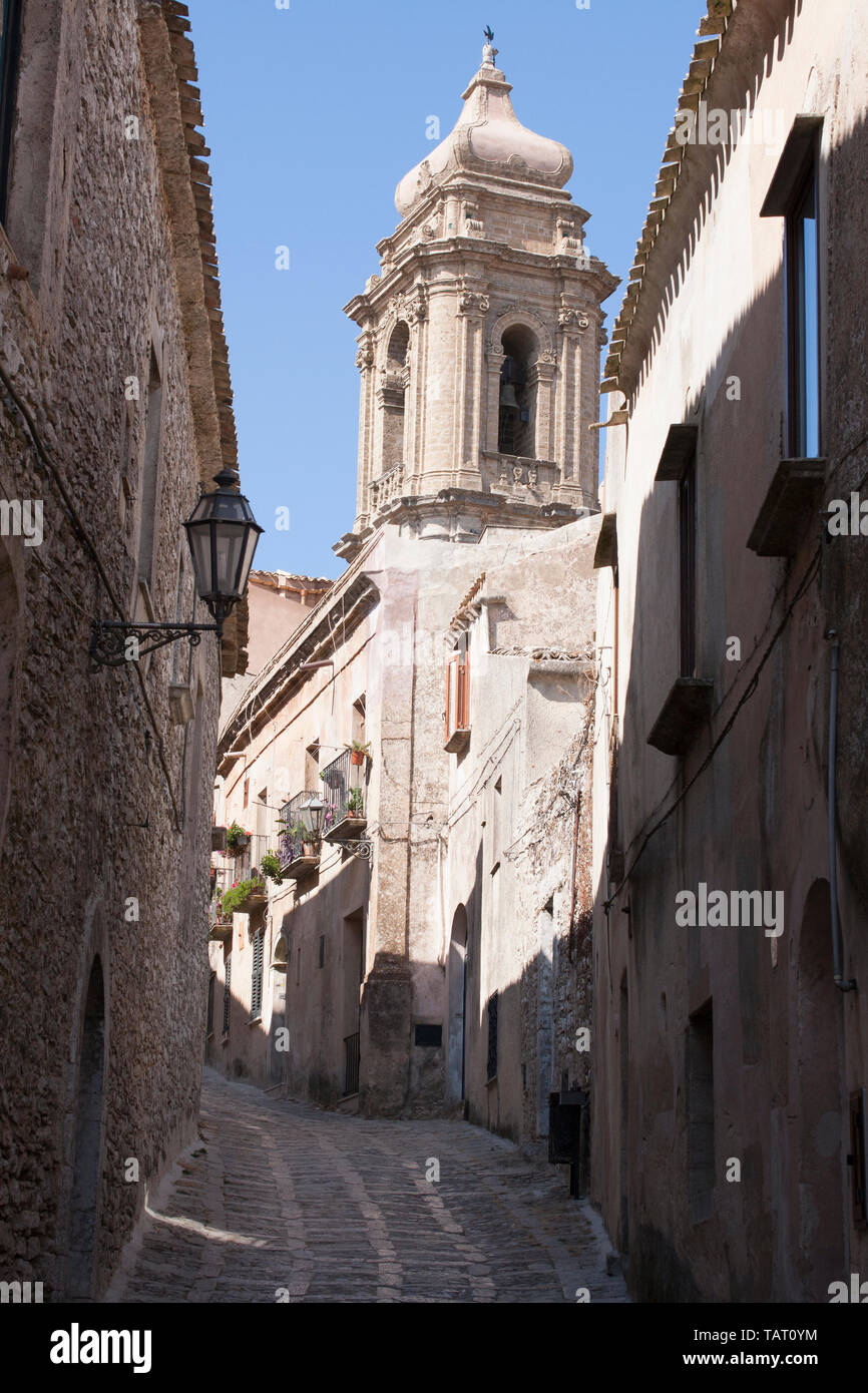 Alte Mittelalter Straße in Erice, Sizilien. Italien Stockfoto