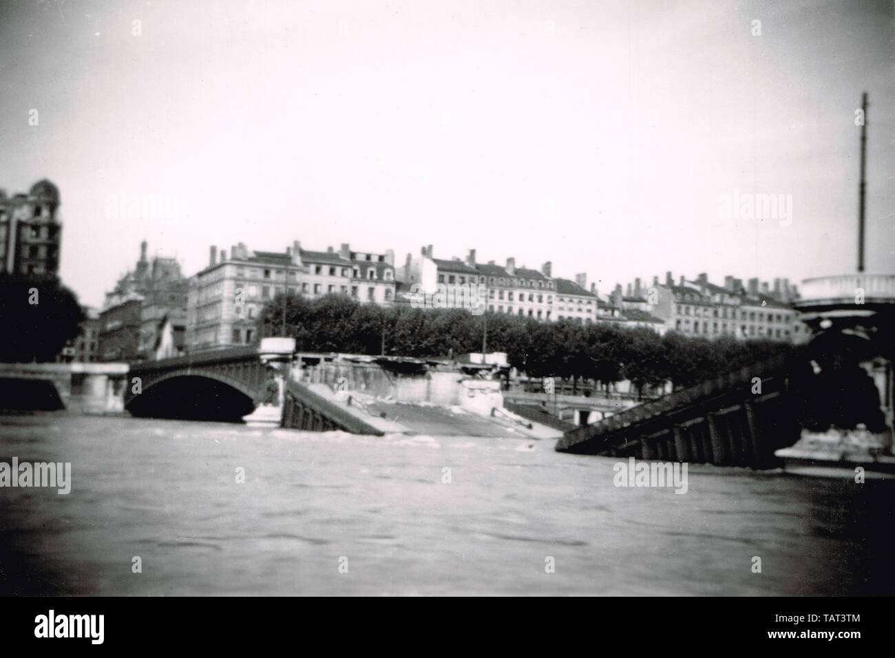 August 1944: Deutsche Truppen zerstören die Brücken in Lyon, Rhone, Frankreich Stockfoto