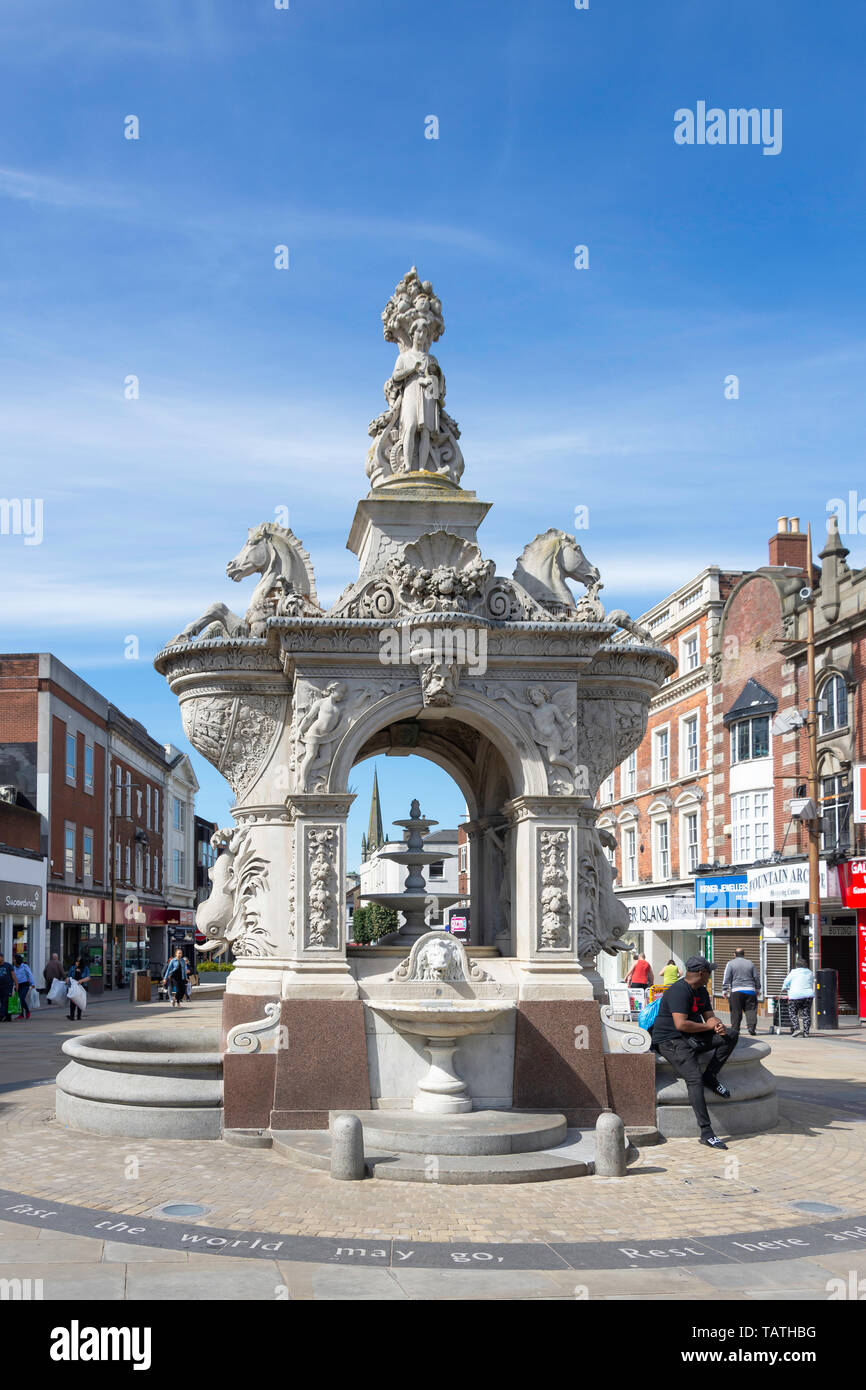 Die Dudley Brunnen, Marktplatz, Dudley, West Midlands, England, Großbritannien Stockfoto