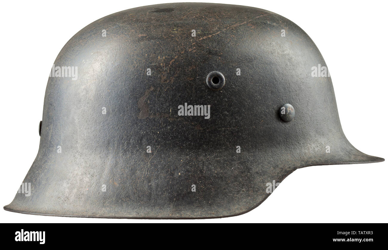 Schutzkleidung, Helme, deutschen Stahlhelm M42, Luftwaffe (Air Force) Muster, Editorial-Use - Nur Stockfoto