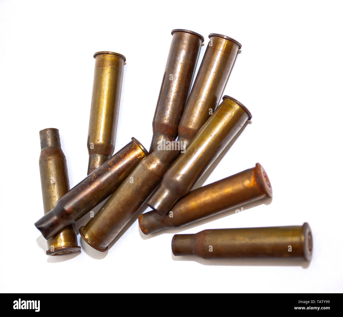 Leere bullet Tanks auf weißem Hintergrund Stockfoto