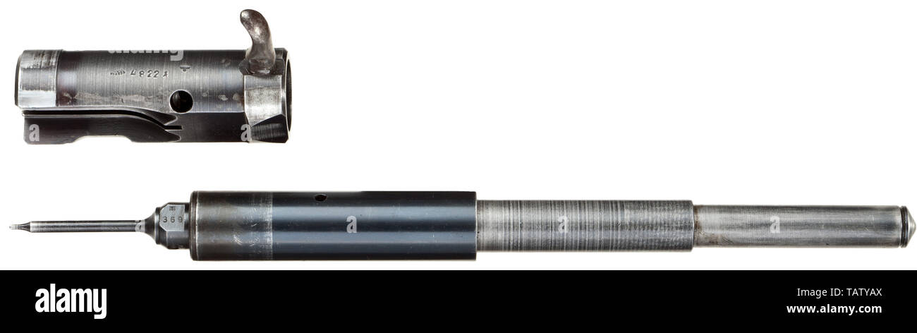 Eine original Maschine Pistole Mod. 40 (MP40), 1. Ausgabe, Code "Ayf 41', Cal. 9 mm Parabellum, nein. 6369 C. Übereinstimmende Nummern mit Ausnahme der beckenendlage. Helle Bohrung. 32-Schuss. Schauglas mit einem Deckel fest, skaliert, 100 - 200. Erste Ausgabe: glatte Zeitschrift gut, hooked Schraube. Mit dem Vermerk "P40/ayf/41" auf dem Gehäuse, 1941 Serie von Erma, Erfurt. Annahme Mark Adler/WaA280 mit weitere Markierungen durch den Lieferanten. Original Finish mit Gebrauchsspuren, teilweise fleckig und patiniert. Lager und Griffschalen aus dunkel braunem Bakelit. Original Armband. C, Additional-Rights - Clearance-Info - Not-Available Stockfoto