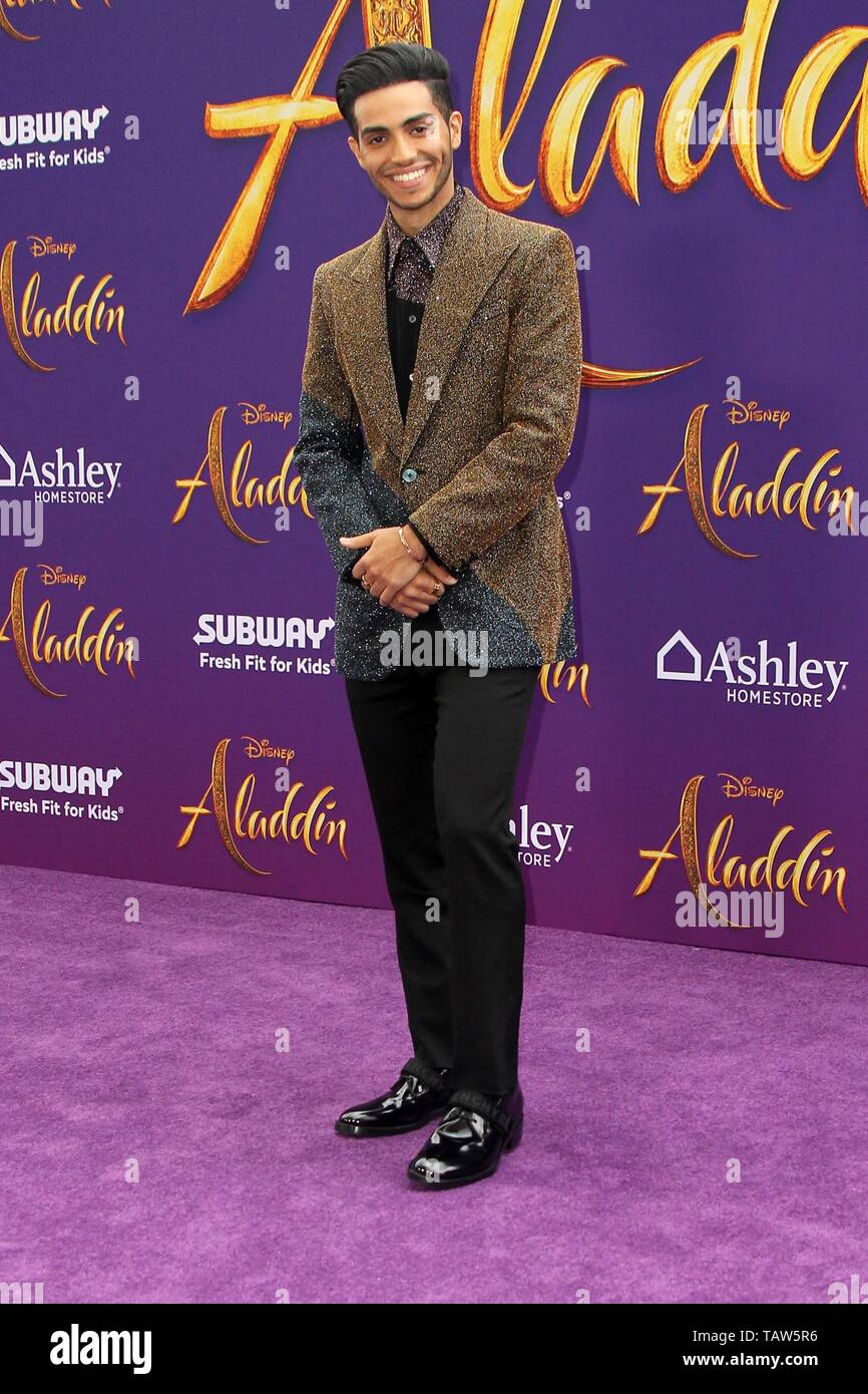 Mena Massoud in der Ankunftshalle für Aladdin Premiere, El Capitan Theatre, Los Angeles, CA 21. Mai 2019. Foto von: Priscilla Grant/Everett Collection Stockfoto