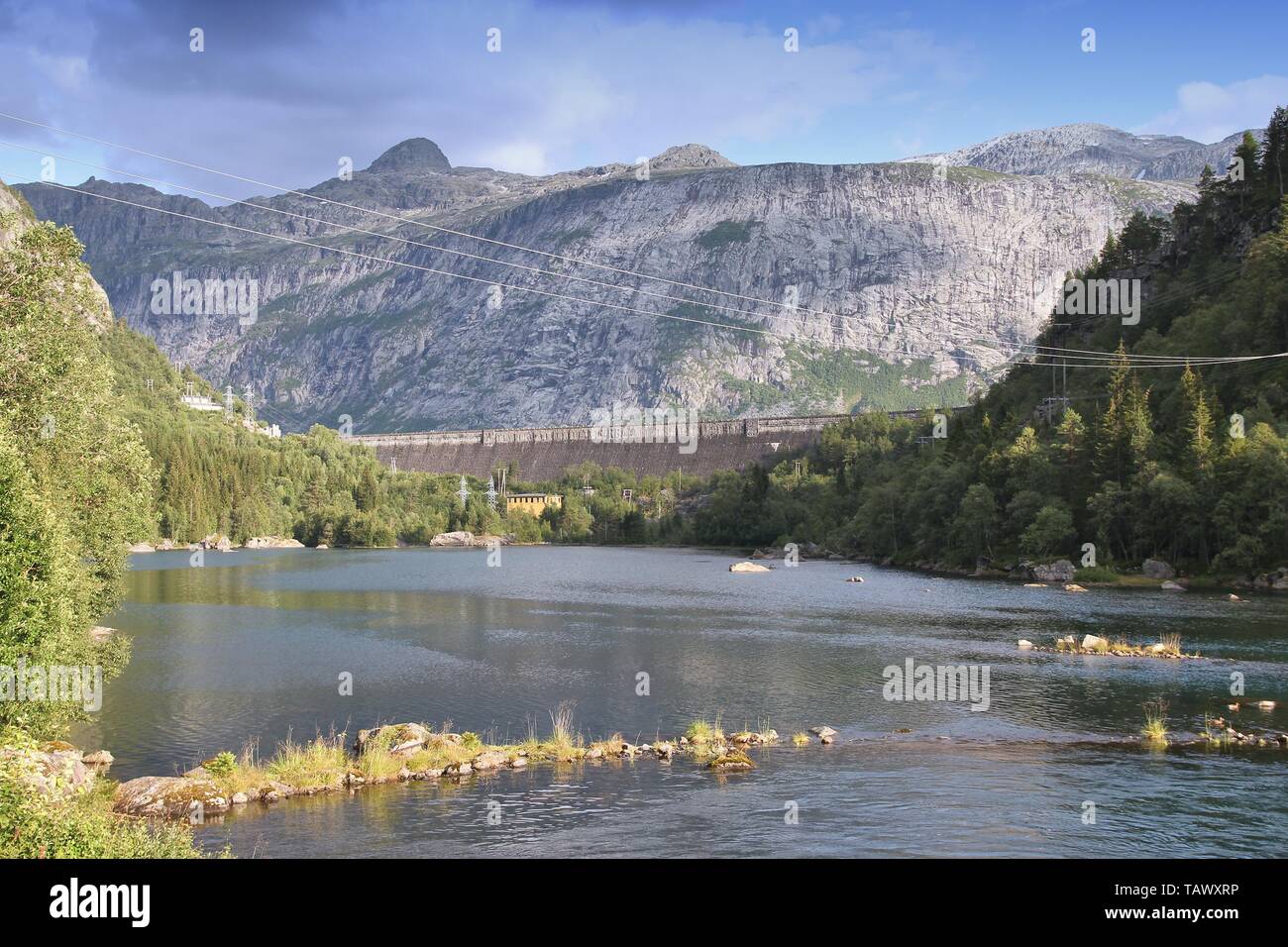 Staumauer in Norwegen - Ringedals Damm in Tyssedal, Hordaland County. Stockfoto