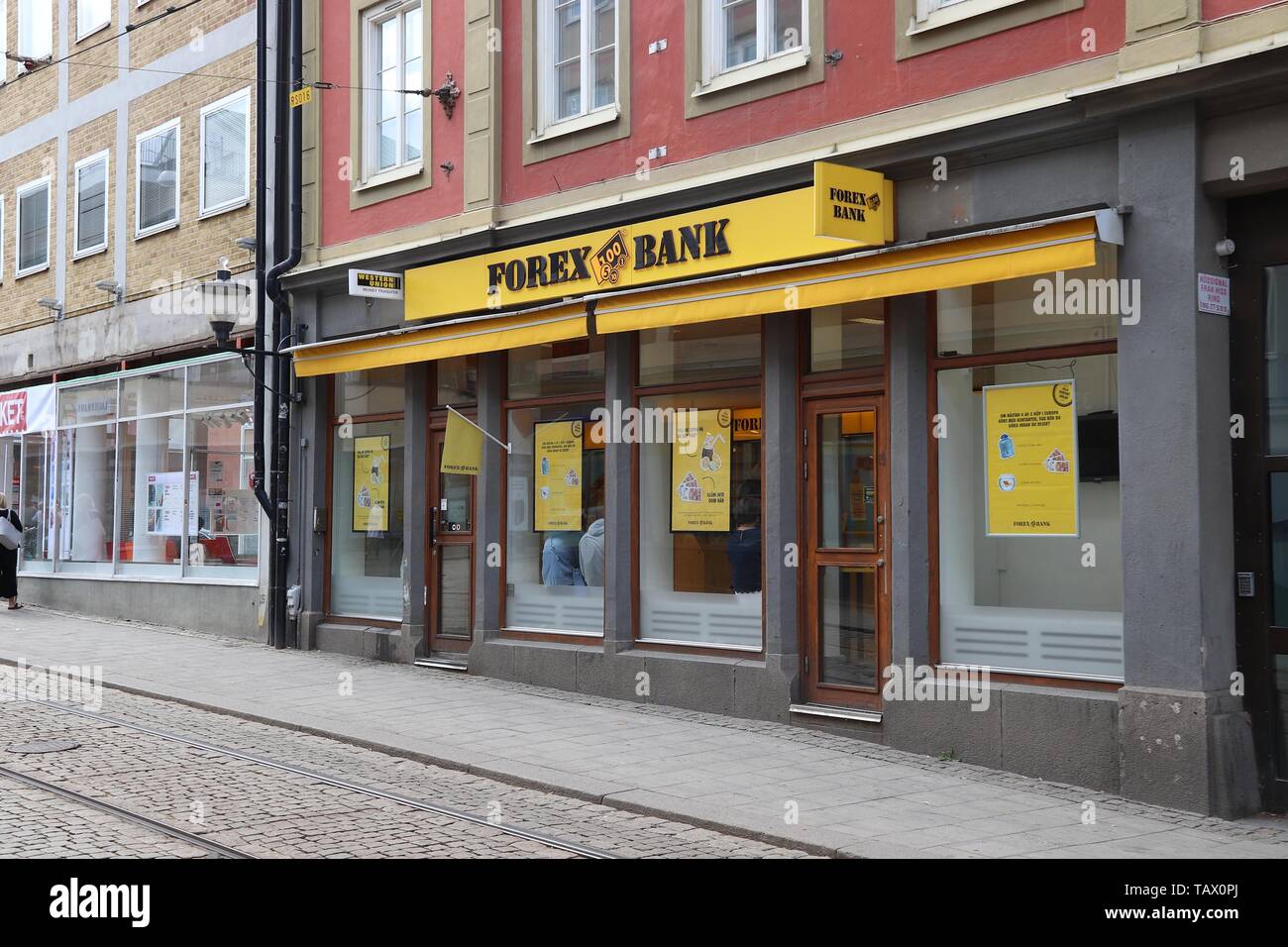 Norrköping, Schweden - 25. AUGUST 2018: Forex Bank in Norrköping, Schweden. Die financial services Unternehmen ist spezialisiert auf Geldwechsel Servic Stockfoto