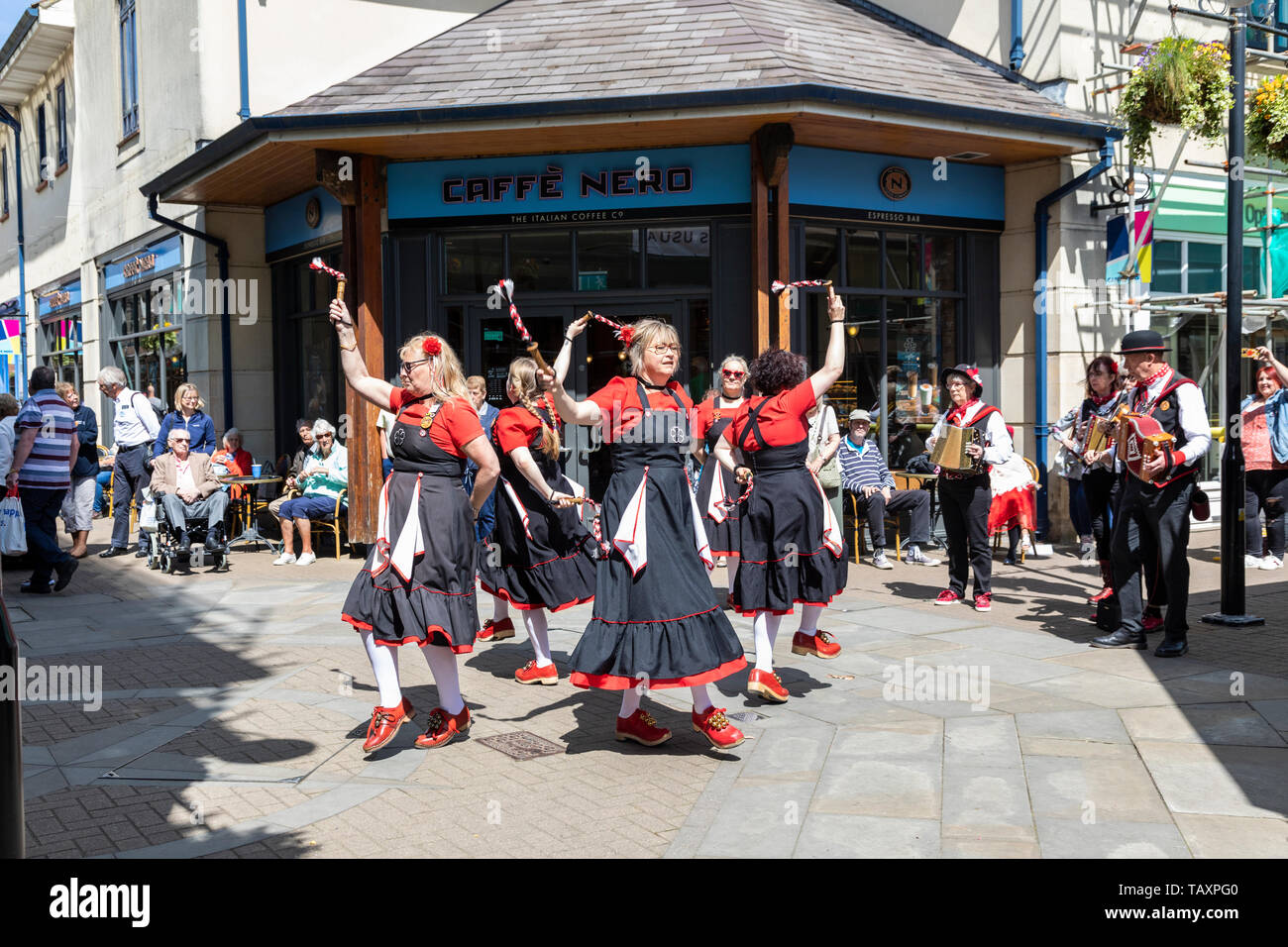 Mayflower Morris Tänzer beim Chippenham Folk Festival 2019, Chippenham, Wiltshire, England, Großbritannien Stockfoto