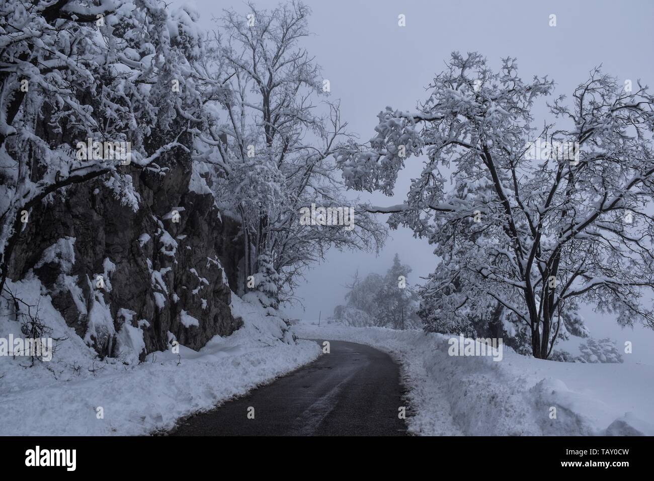 Verschneite Parnitha Mt., Athen, Griechenland Stockfoto