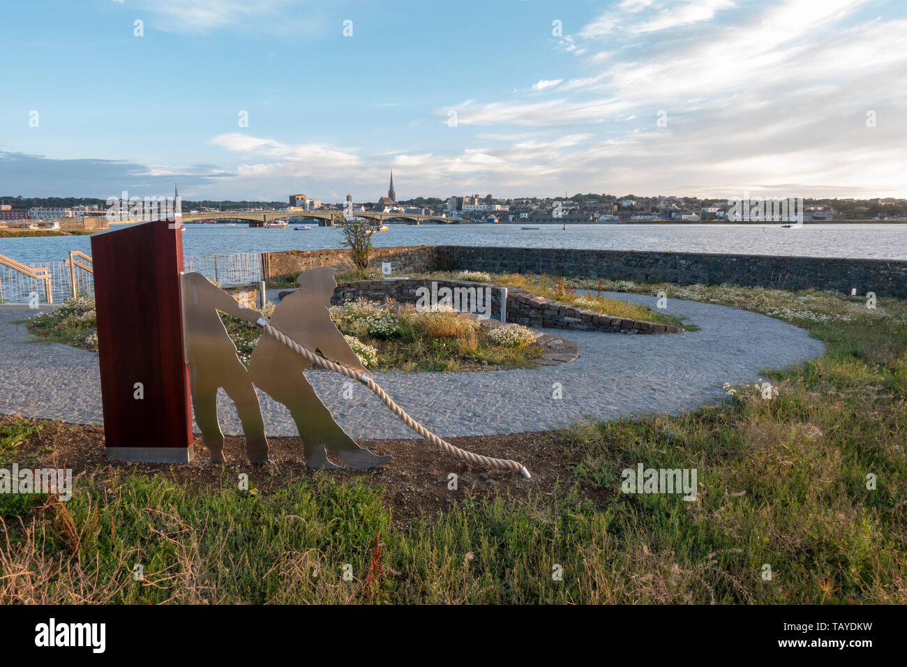 Memorial Marker für die U.S. Naval Air Station Wexford, ein wasserflugzeug Station in Ferrybank, Wexford, Irland. Stockfoto