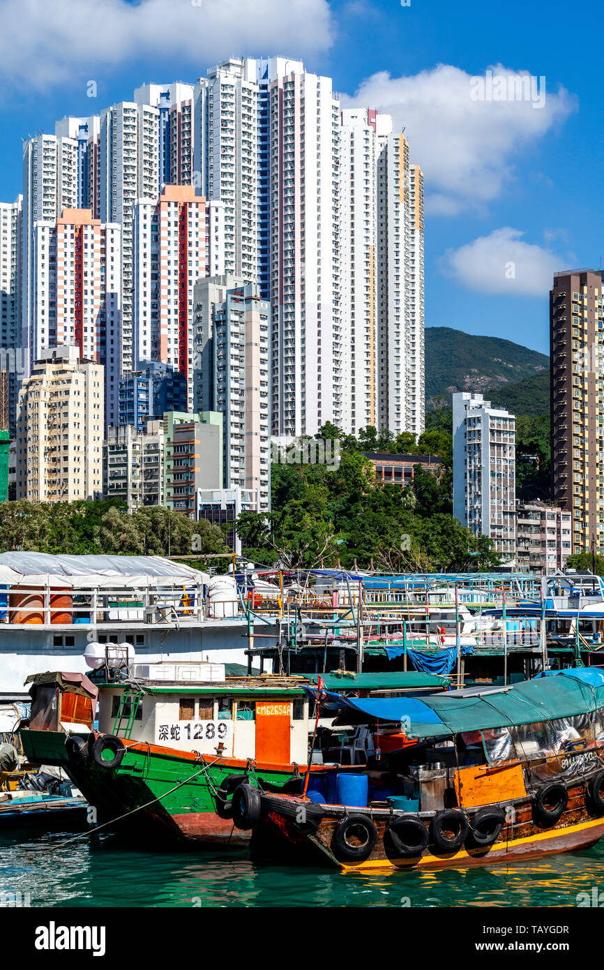Aberdeen Hafen und Skyline, Hongkong, China Stockfoto