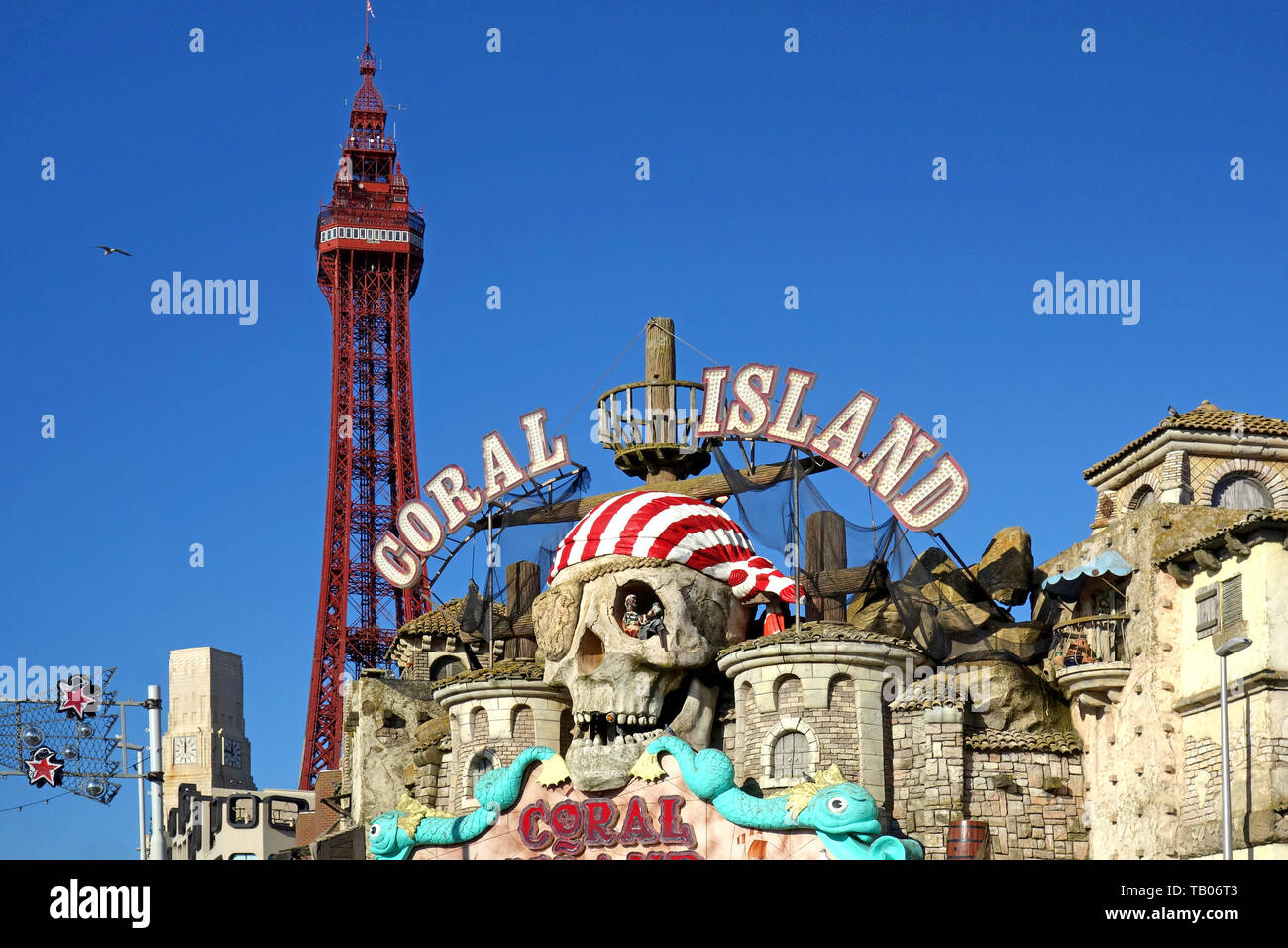 Die berühmten Blackpool Webstühle in den Coral Island Freizeitpark in Blackpool, Lancashire, England, Großbritannien Stockfoto