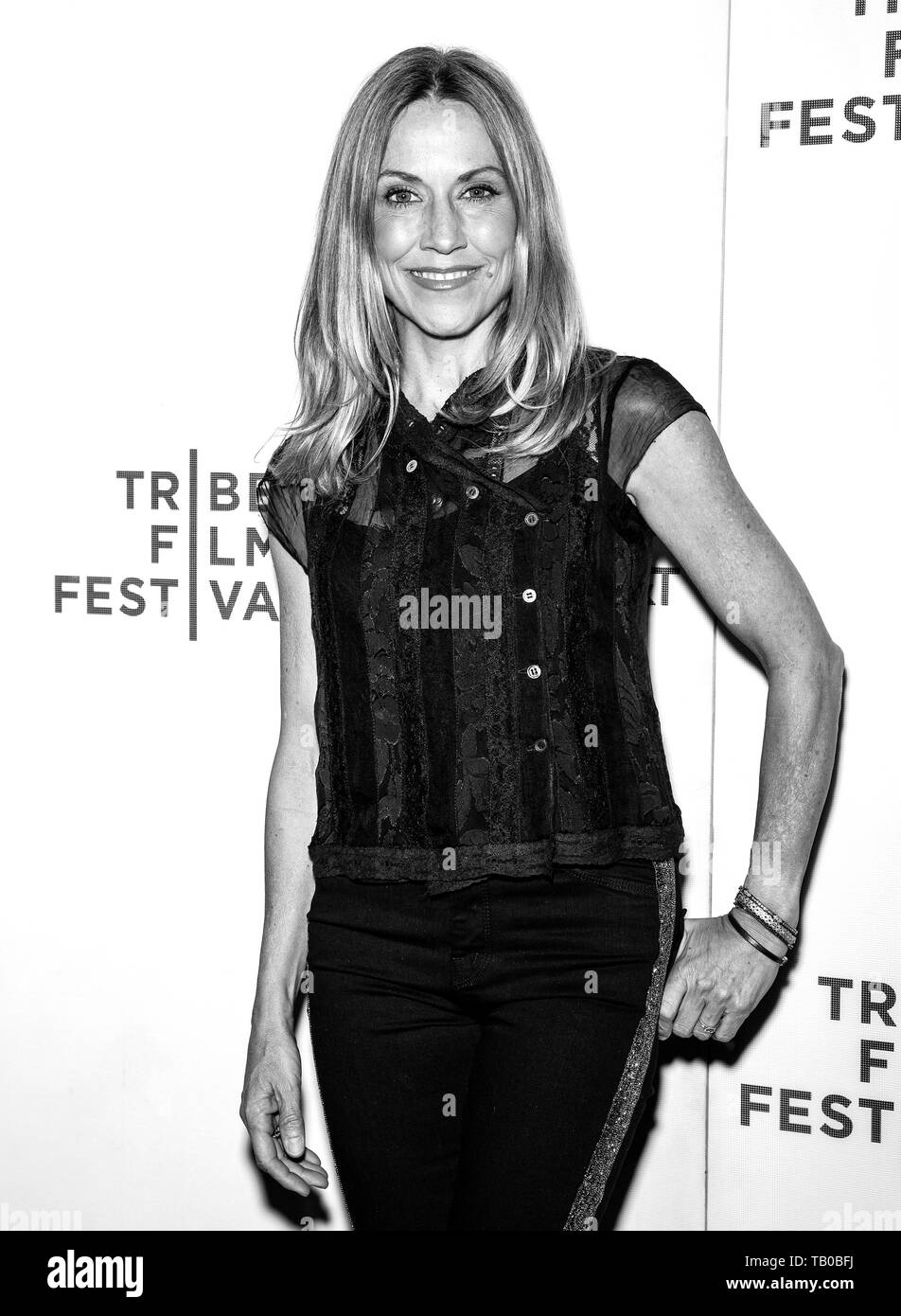 New York, NY - 26. April 2019: Sheryl Crow besucht die Premiere von "Linda Ronstadt: der Klang meiner Stimme", die im Rahmen der 2019 Tribeca Film Festival Stockfoto