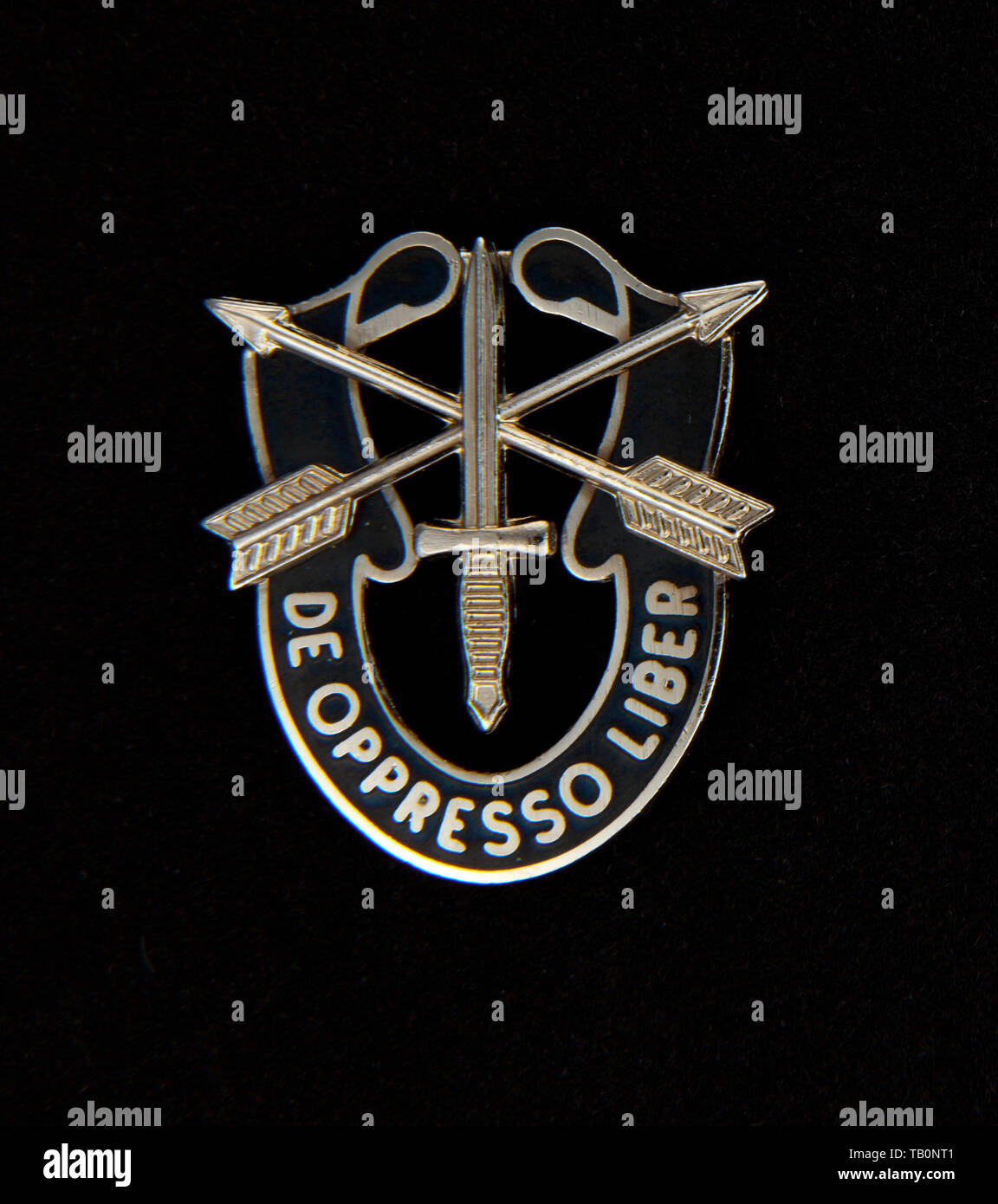 Special Forces unit Insignia auf Schwarz Stockfoto