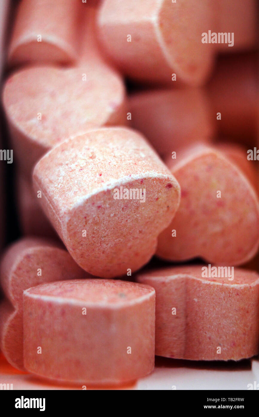 Stapel von rosa Herzform Zucker, Süßigkeiten, Konzept Stockfoto