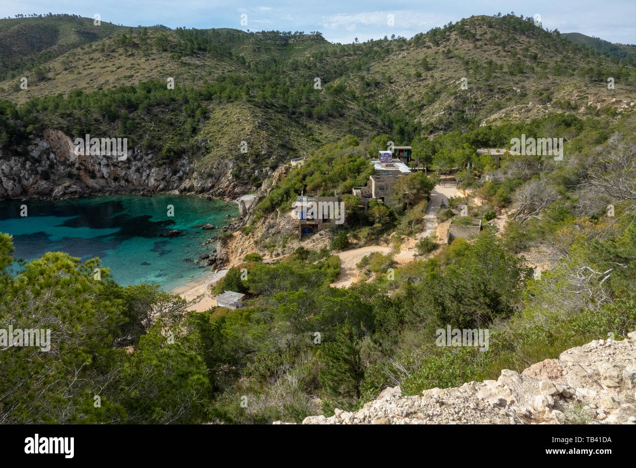 Josep Lluís Sert in eine verlassene Hotel in Cala D'en Serra. Stockfoto