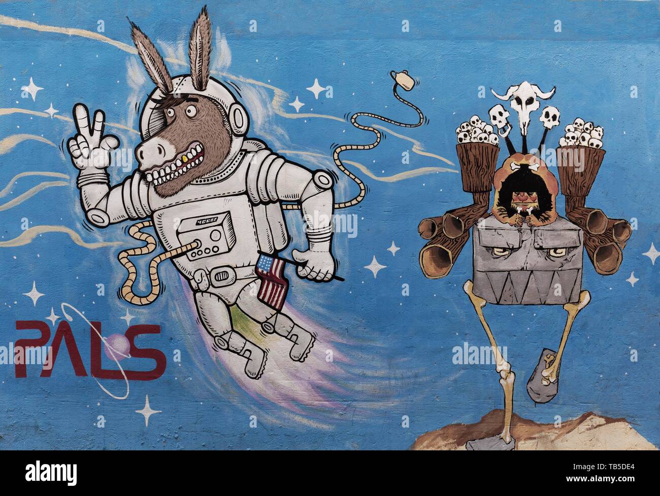 Graffiti, Esel Abbildung als amerikanische Astronaut fliegt durch den Raum, Karikatur, nächsten bizarre Space Shuttle, Altstadt El Carme, Valencia Stockfoto