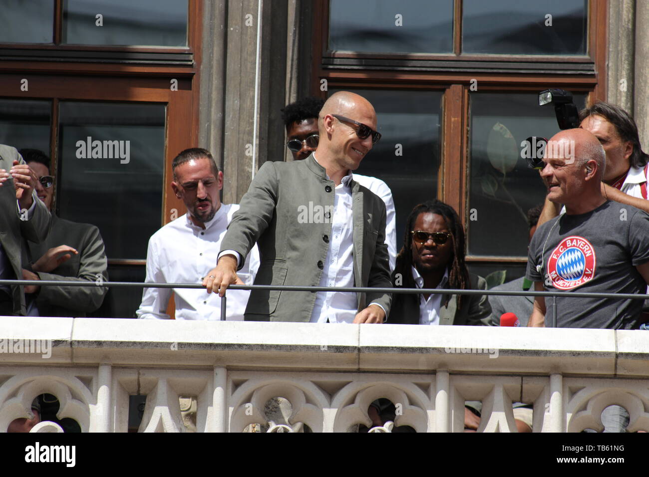 Robert Kovac, Niko Kovac, Karl-Heinz Rummenigge und Hans-Wilhelm Müller-Wohlfahrt bei der Meisterfeier des FC Bayern München mit dem Balkon des Rathau Stockfoto