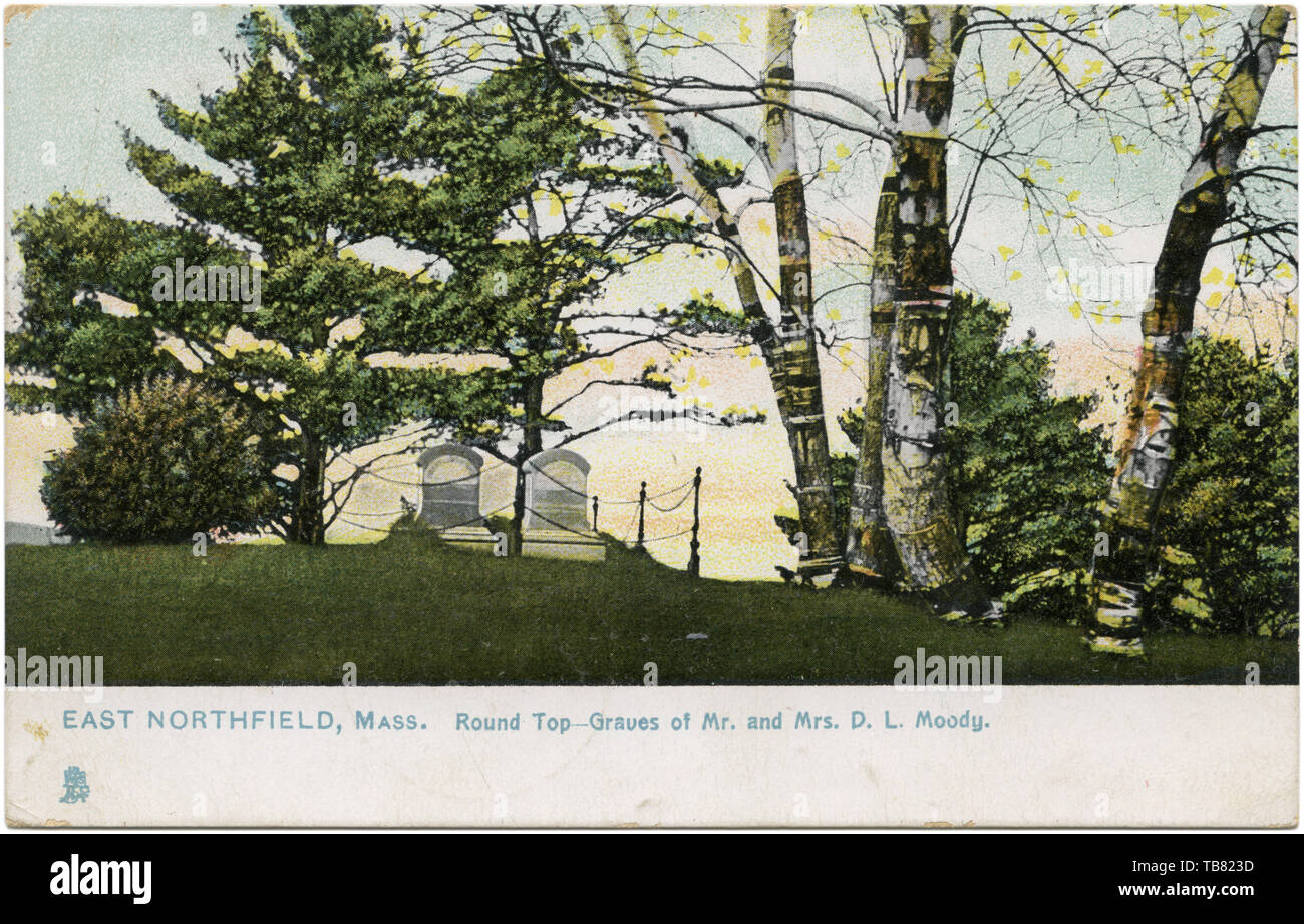 Gräber der amerikanische Evangelist D.L. Moody und Ehefrau Emma Revell Moody, der Round Top, East Northfield, Massachusetts. (USA) Stockfoto