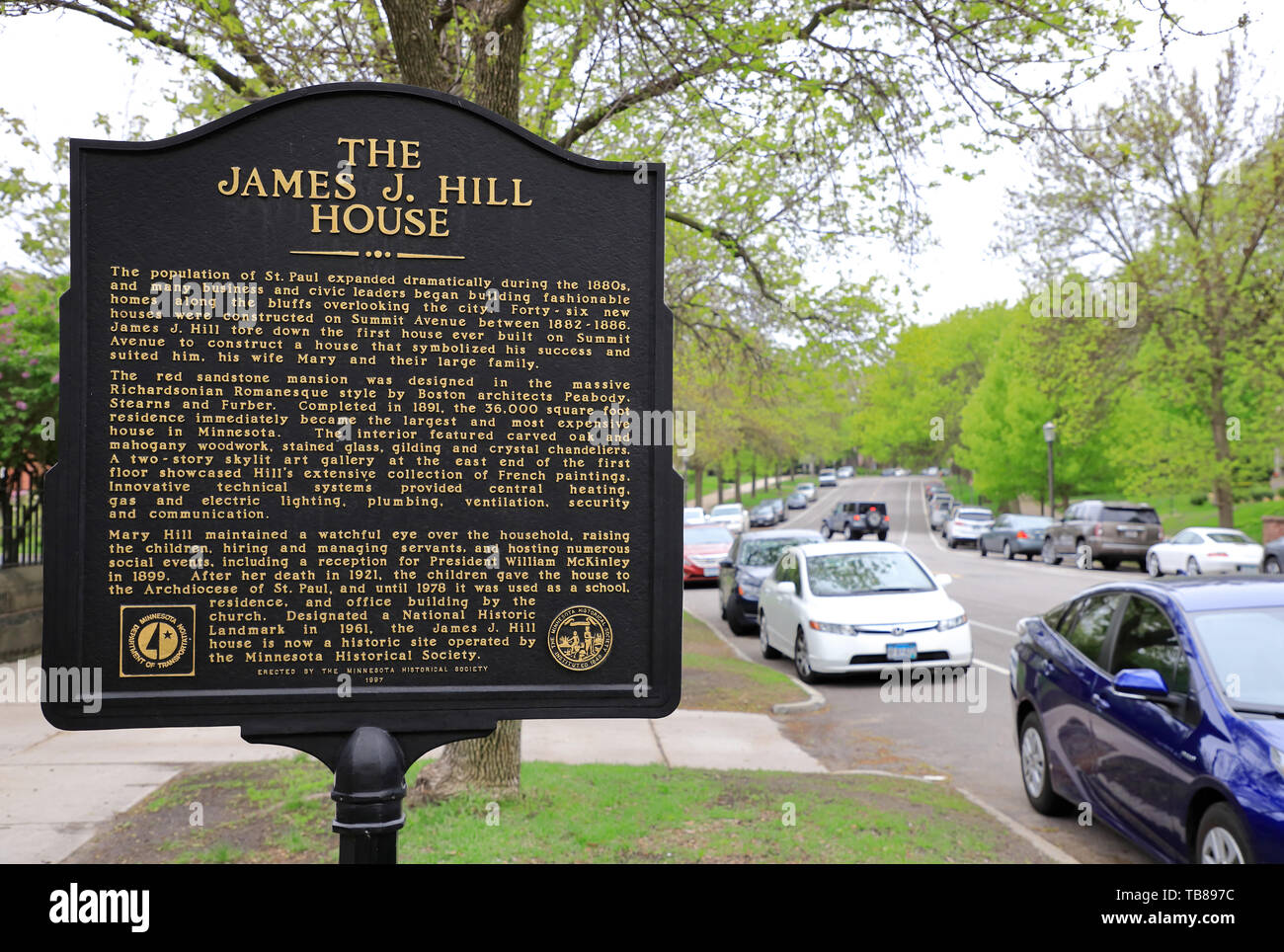 Der Stahl Einführung Zeichen außerhalb des Hauses der historischen Railroad Tycoon James J. Hügel auf Summit Avenue. Saint Paul Minnesota USA.. Stockfoto