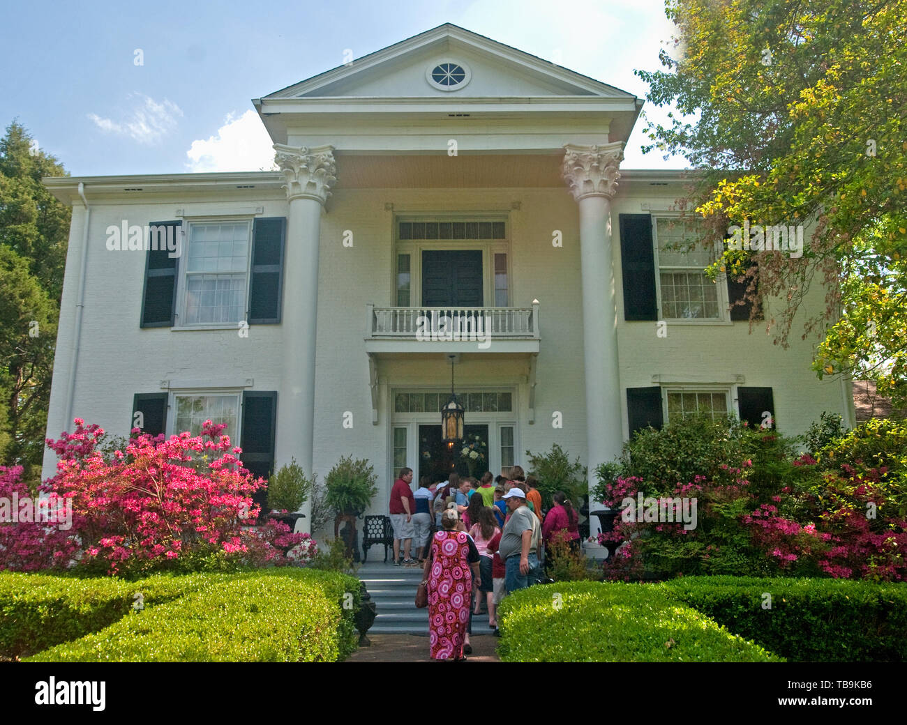 Besucher besuchen Rosewood Manor, auch bekannt als Sykes-Leigh House, am 16. April 2010 in Columbus, Mississippi. Stockfoto