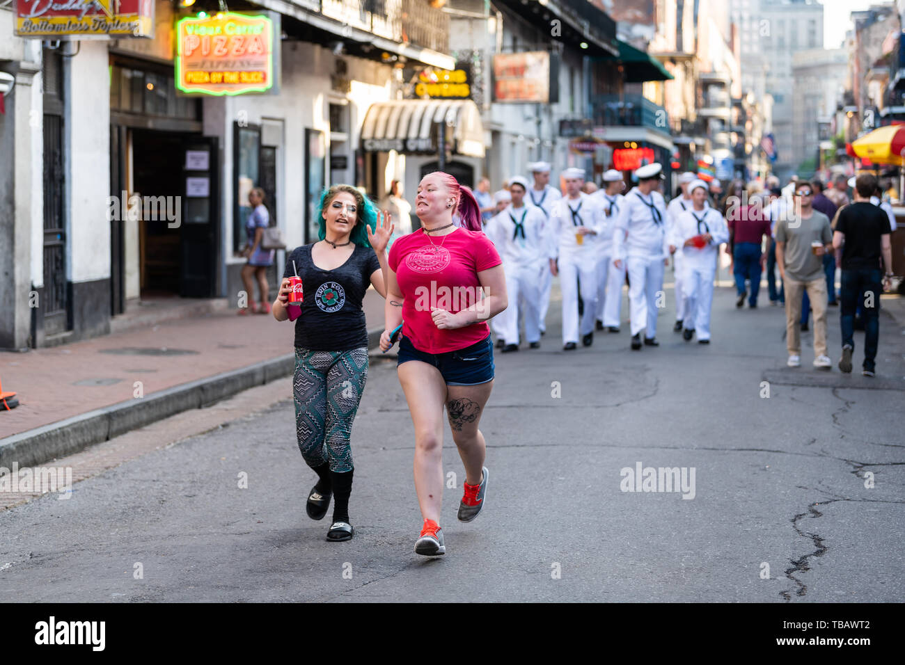 New Orleans, USA 23. April 2018 Altstadt Bourbon Street in Louisiana