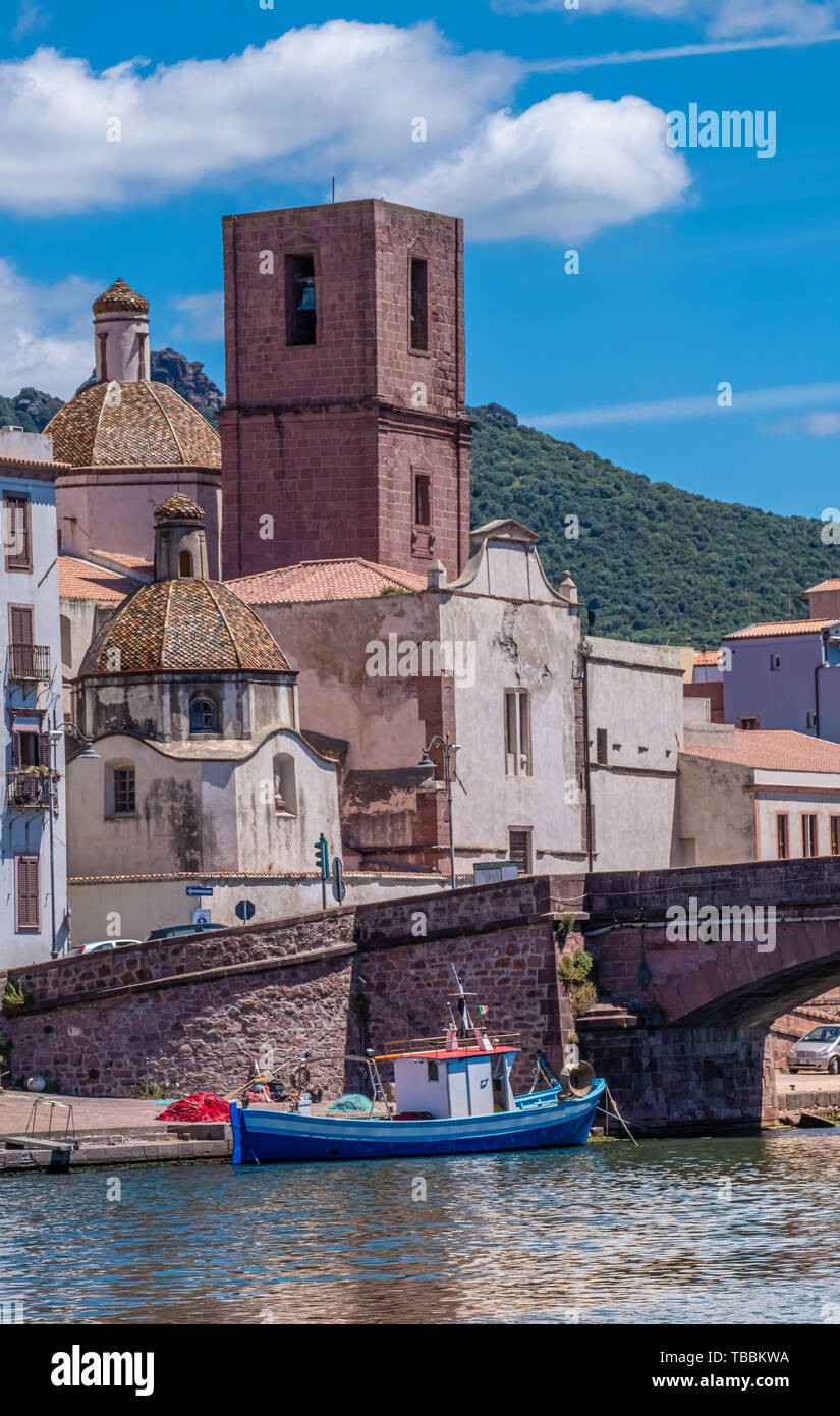 Bosa, Provinz Oristano, einem malerischen Dorf mit antiken Wurzeln, Sardinien, Italien. Stockfoto