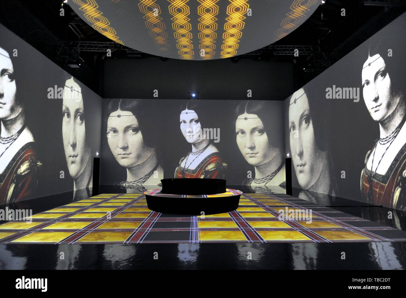 Mailand (Italien), Multimedia Ausstellung über das Genie von Leonardo da Vinci 500 Jahre nach seinem Tod Stockfoto