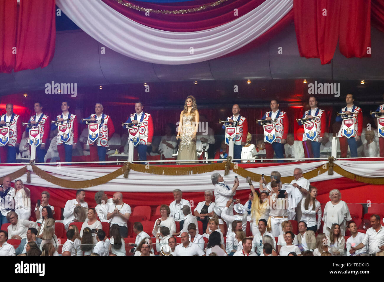 Amsterdam, Niederlande. 31. Mai, 2019. AMSTERDAM, 31-05-2019, Johan Cruijff ArenA, Unterhaltung, Toppers in Concert 2019 Happy Birthday Party. Credit: Pro Schüsse/Alamy leben Nachrichten Stockfoto