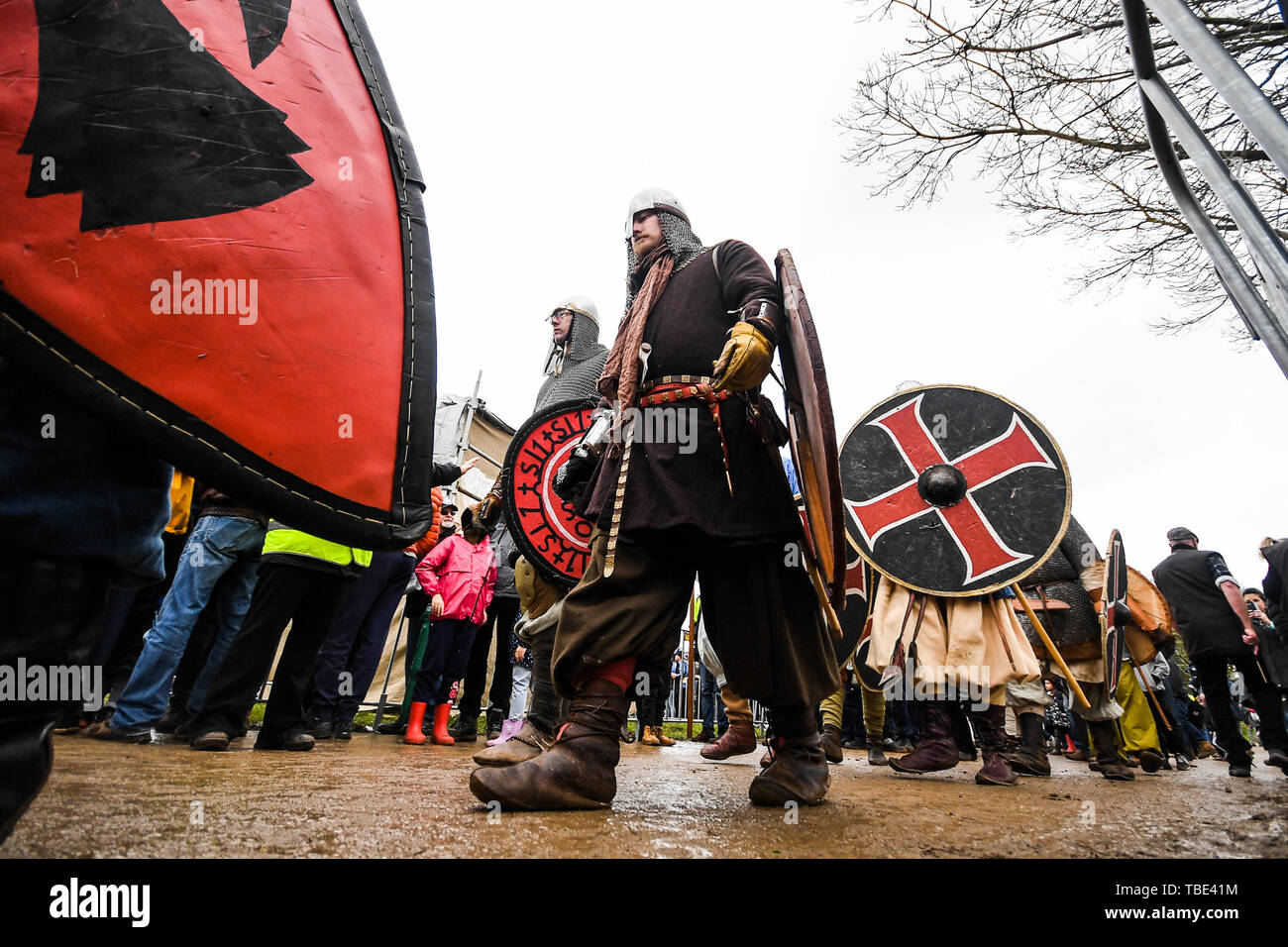 Baw Baw, Victoria, Australien. 01 Juni, 2019. ; Medieval Jousting Weltmeisterschaften; Konkurrenten gehen in den ritterlichen Kampf Arena in voller Rüstung Quelle: Aktion Plus Sport Bilder/Alamy leben Nachrichten Stockfoto