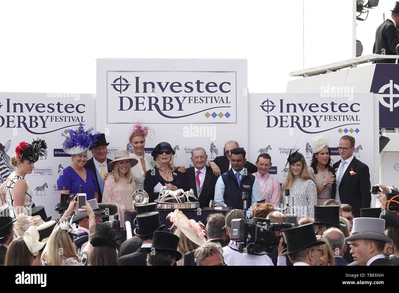 1. Juni 2019. Epsom Downs, Surrey, UK Seamie Heffernan gewinnendes Jockey von Anthony van Dyck und Verbindungen - Frau John magnier, M. Tabor und 'Derek Smith, und Jodie Kidd - das Derby 2019 Credit: Motofoto/Alamy leben Nachrichten Stockfoto