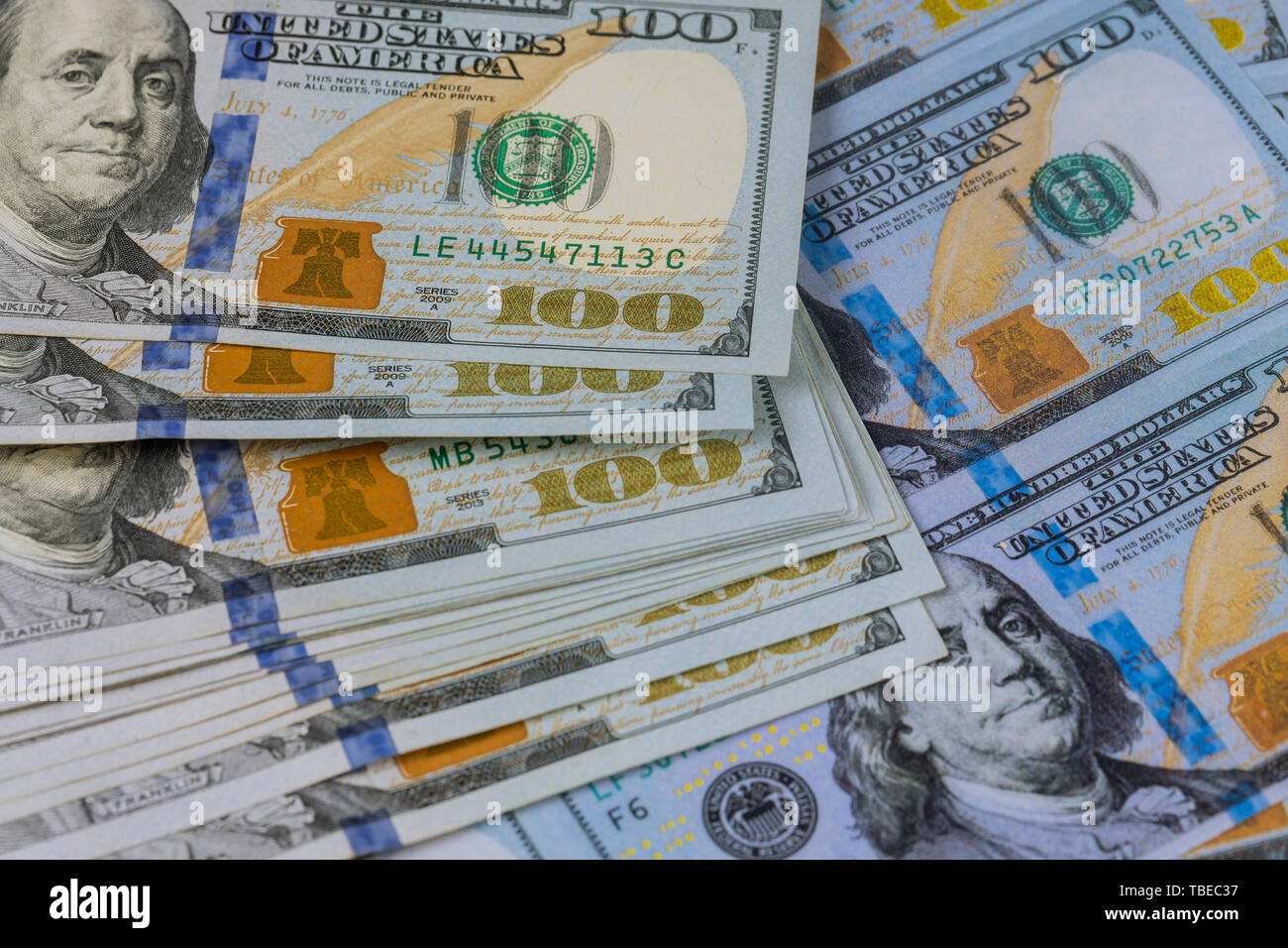 Einhundert US-Dollar Banknoten Nahaufnahme Hintergrund. Stockfoto
