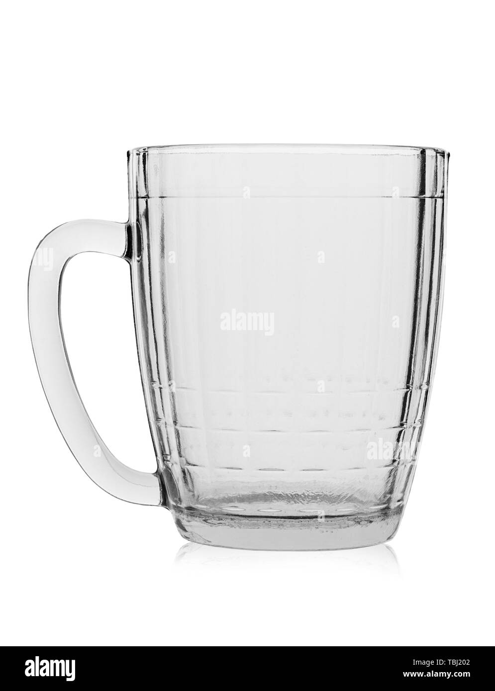 Leeren Bierkrug auf weißem Hintergrund. Datei enthält Platz für Text Stockfoto