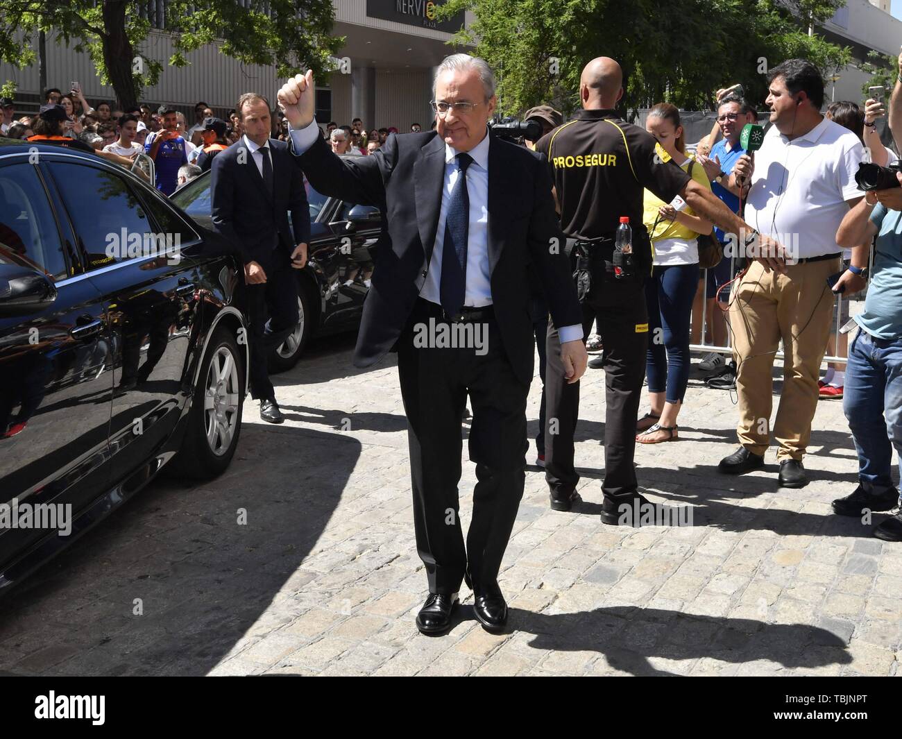 Sevilla, Spanien. 02 Juni, 2019. Florentino Perez durning Beerdigung der Footballer Jose Antonio Reyes in Sevilla, 2. Juni 2019 Credit: CORDON PRESSE/Alamy Live News Credit: CORDON PRESSE/Alamy leben Nachrichten Stockfoto