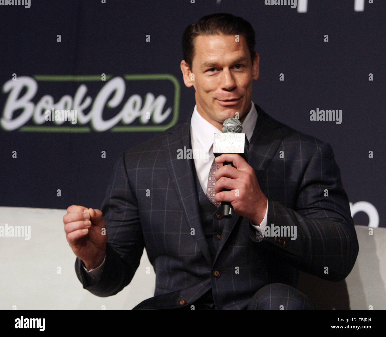 New York, NY, USA. 01 Juni, 2019. BookCon 2019 präsentiert John Cena: Ein auf einer Förderung von seinem neuen Buch Elbow Grease vs Motozilla im Javits Center in New York City am Juni 01, 2019. Credit: Rw/Medien Punch/Alamy leben Nachrichten Stockfoto