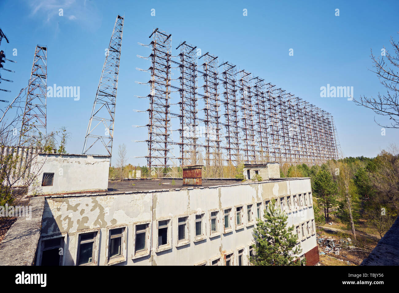Ehemalige militärische Duga Radar in Sperrzone von Tschernobyl, Ukraine Stockfoto