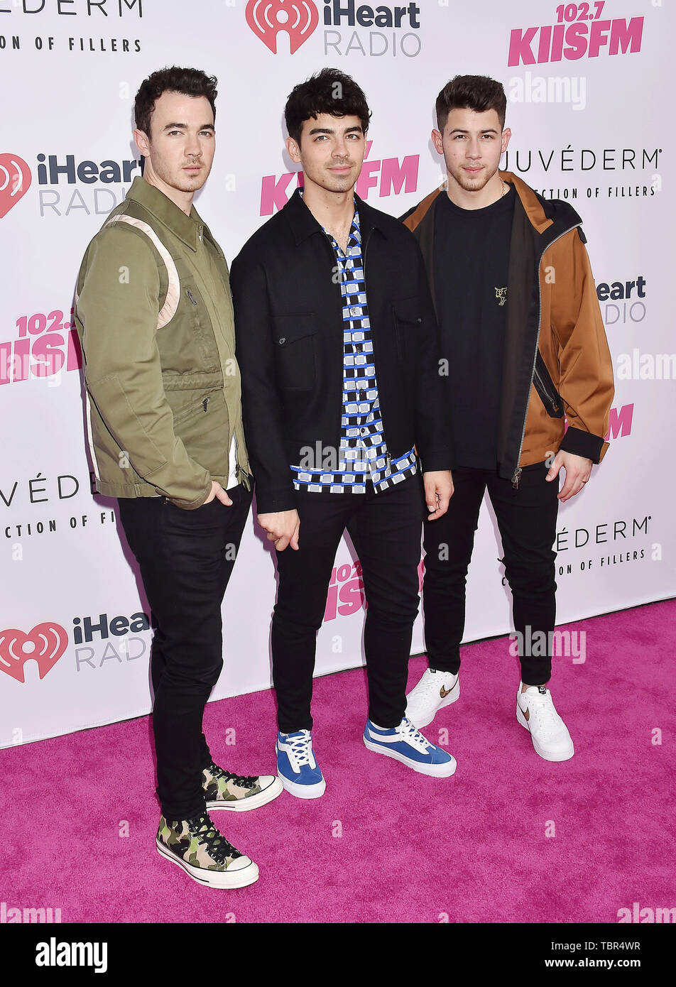CARSON, CA - 01. Juni: (L-R) Kevin Jonas, Joe Jonas, und Nick Jonas der Jonas Brothers sorgen 2019 iHeartRadio Wango Tango an der Würde des Menschen Gesundheit Sport Park am Juni 01, 2019 in Carson, Kalifornien. Stockfoto