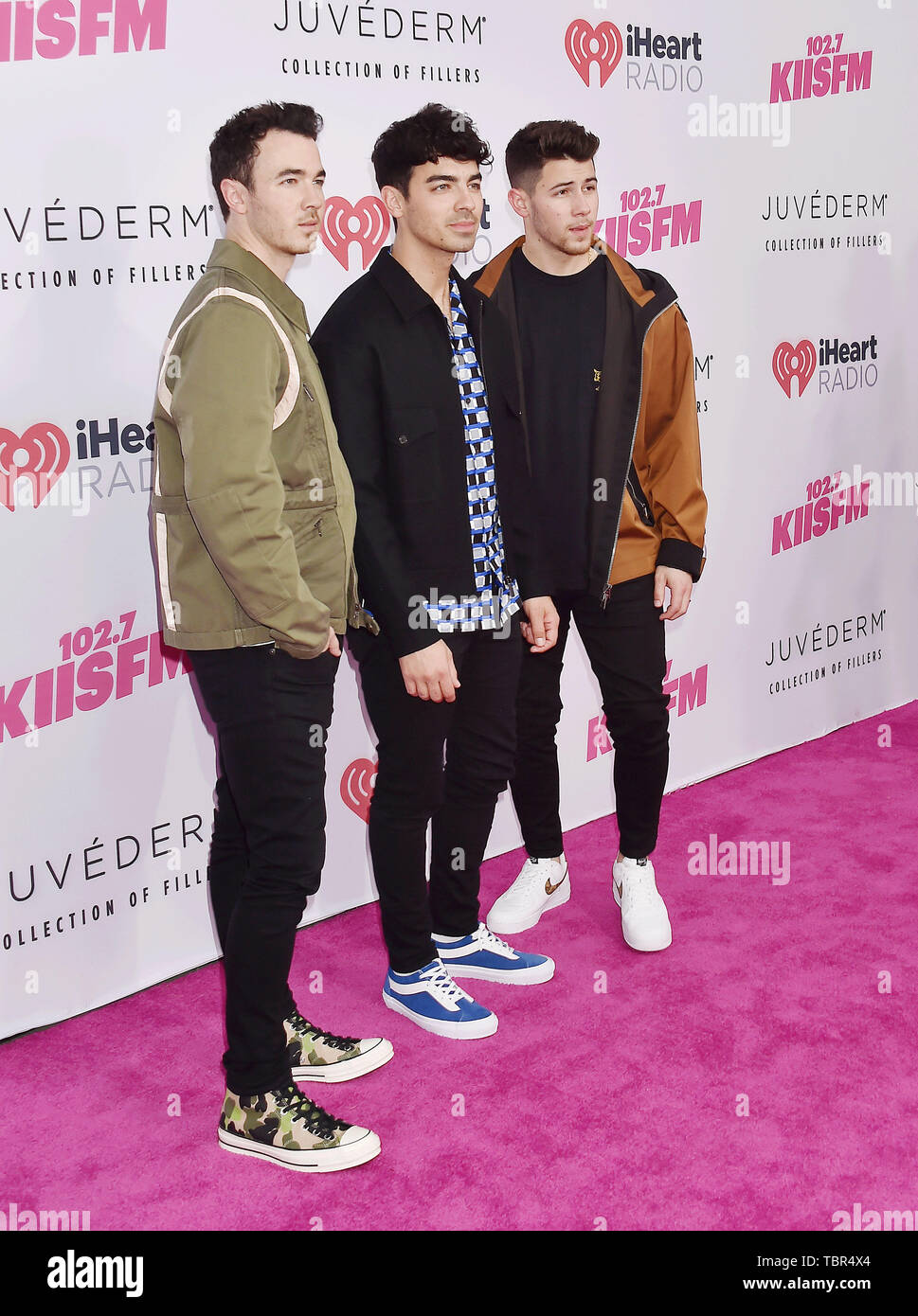 CARSON, CA - 01. Juni: (L-R) Kevin Jonas, Joe Jonas, und Nick Jonas der Jonas Brothers sorgen 2019 iHeartRadio Wango Tango an der Würde des Menschen Gesundheit Sport Park am Juni 01, 2019 in Carson, Kalifornien. Stockfoto