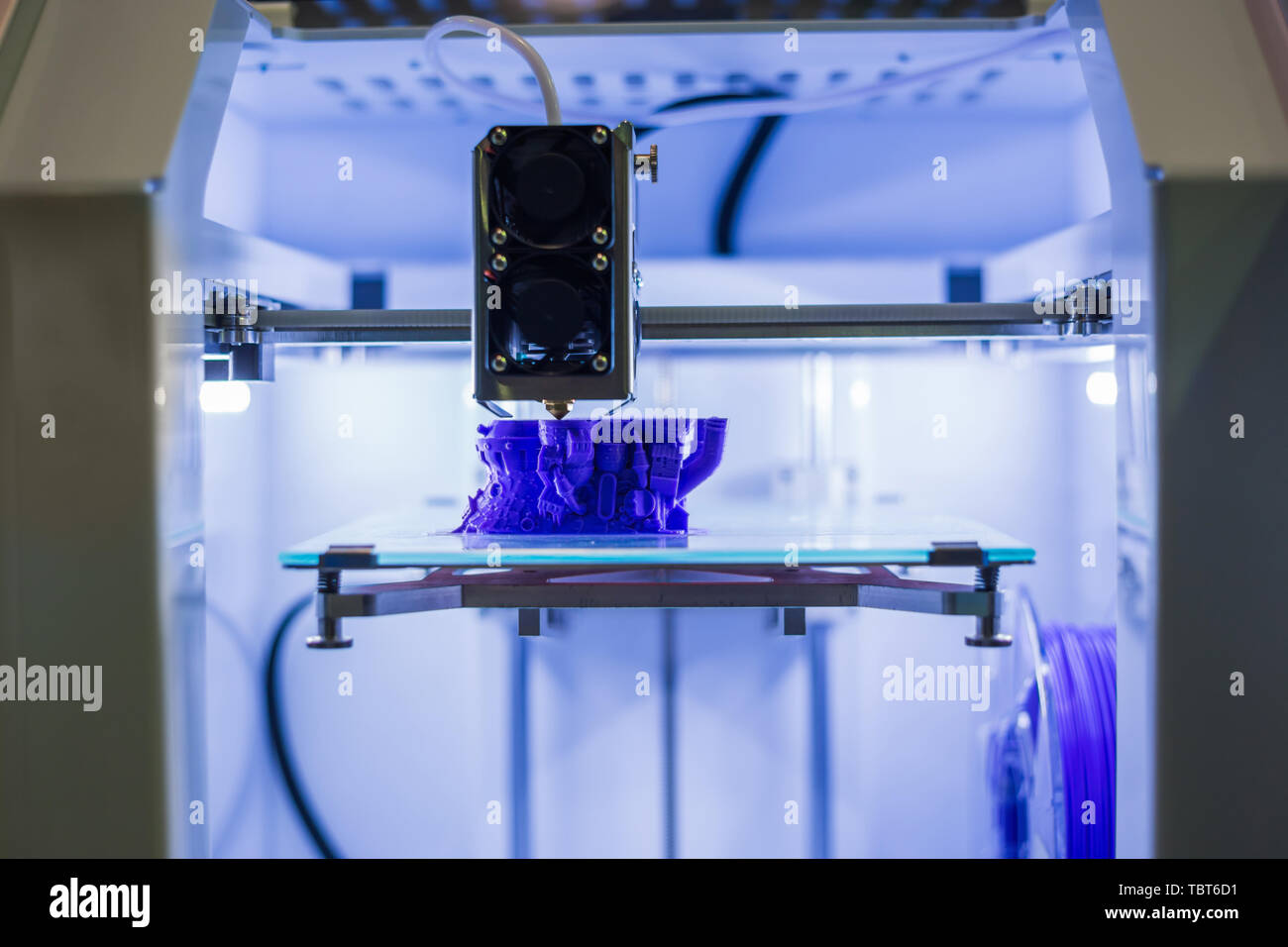 Automatische dreidimensionale 3D-Drucker drucken Kunststoff Modell der Maschine Stockfoto