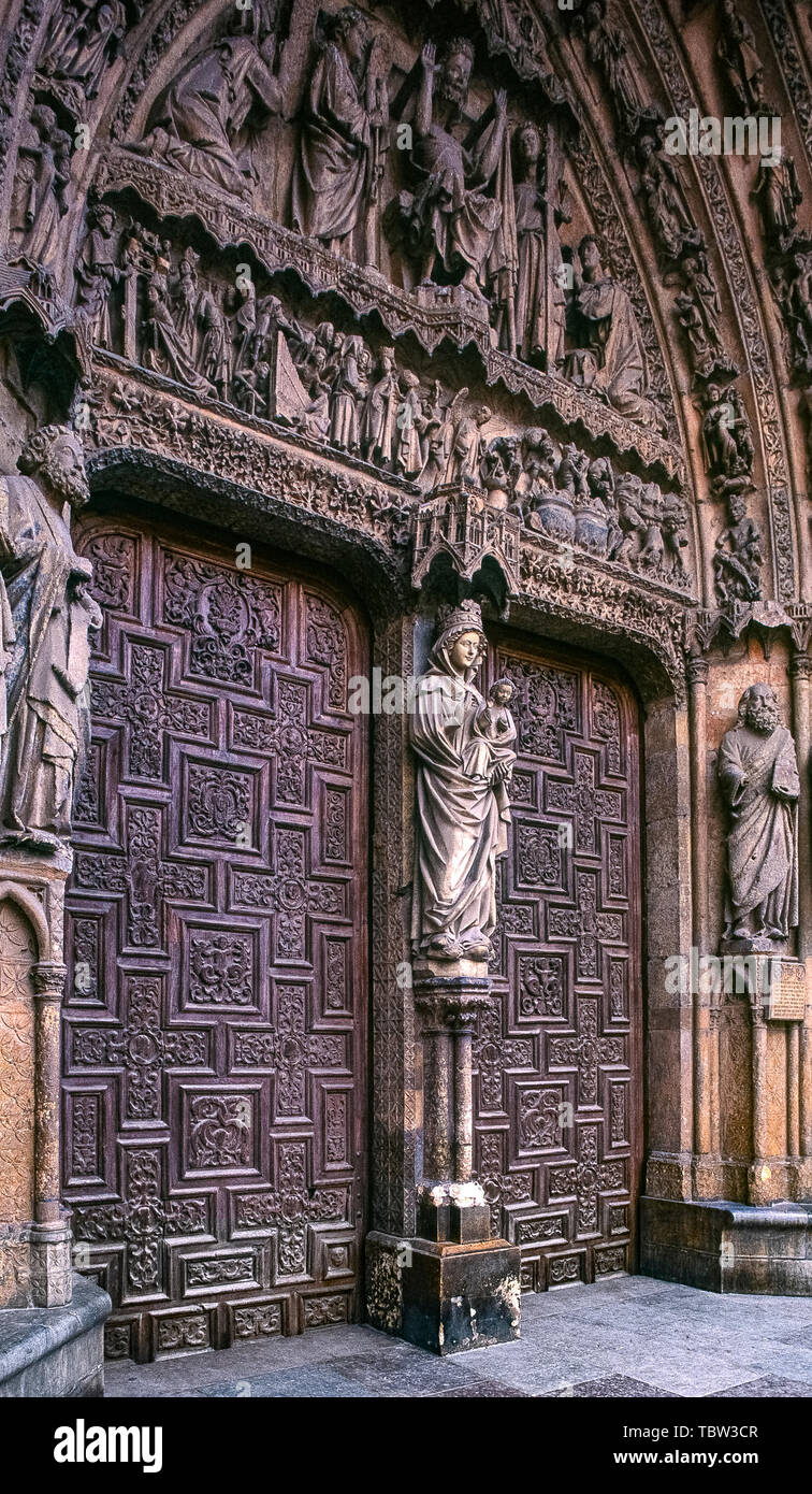 Spanien Leon Kathedrale - Kathedrale Santa María de León. Spanien - Portal Stockfoto