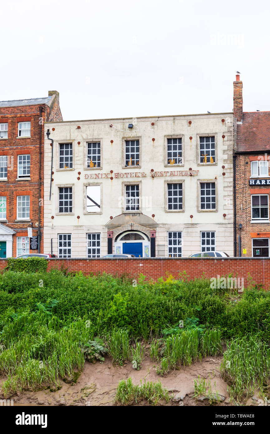 Die brandgebiete bleibt der Phoenix Hotel und Restaurant. Durch Feuer am 29. April 2010 zerstört. Moorland Marktstadt Wisbech, Cambridgeshire Stockfoto