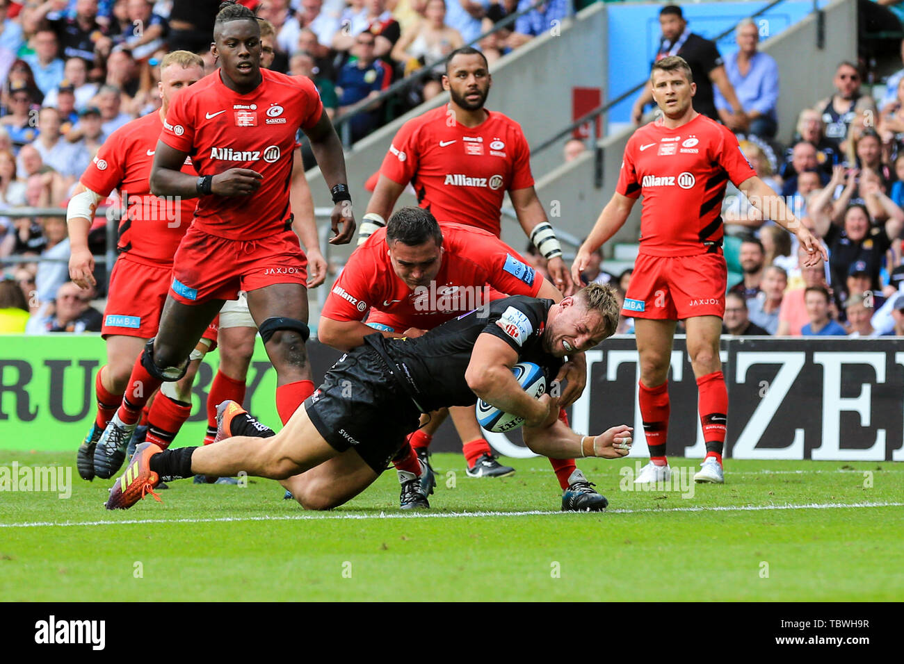 1. Juni 2019, Twickenham, Twickenham Stadium, England; Gallagher English Premiership Play-Off Finale 2019, Exeter Chiefs vs Sarazenen; Sam Hill (23) von Exeter Kerben in den letzten Momenten des Spiels Credit: Georgie Kerr/News Bilder Stockfoto