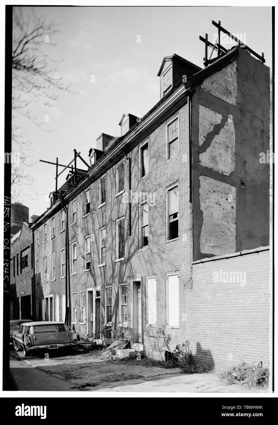 MARSHALL'S COURT HÄUSER (von rechts nach links) Nr.403 (Samuel Shinn Haus), Nr. 405, Nr. 407 (John Elliott House), Nr. 409, Nr. 411 (David Simpson Haus) Marshall's Court Bereich Studie, Philadelphia, Philadelphia County, PA Stockfoto